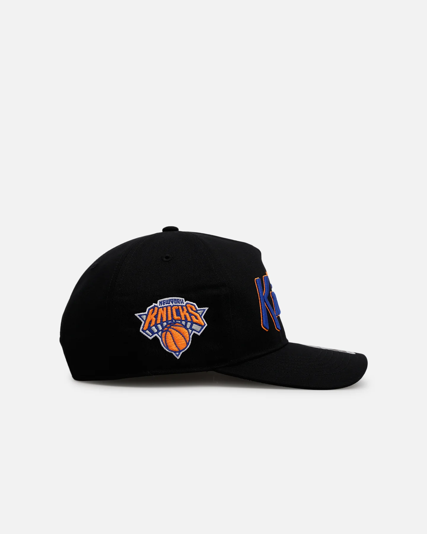 47 Brand New York Knicks 'Black Dome Script' 47 Hitch Snapback Black - Image 3