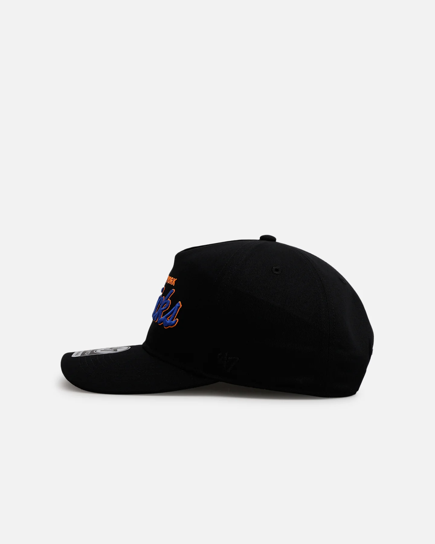47 Brand New York Knicks 'Black Dome Script' 47 Hitch Snapback Black - Image 4