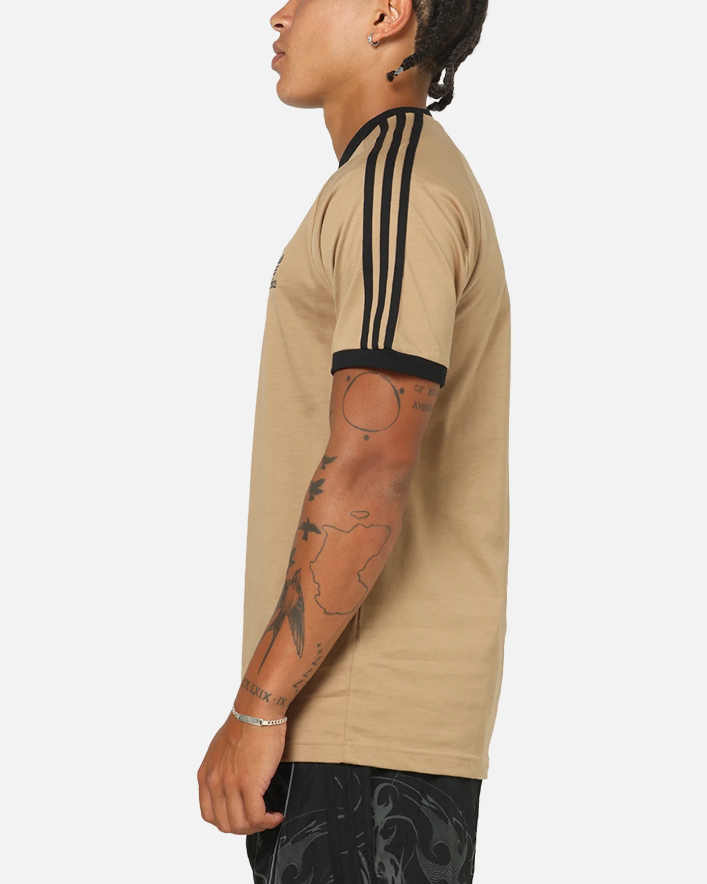 Adidas Classics 3-Stripes T-Shirt Cardboard - Image 5