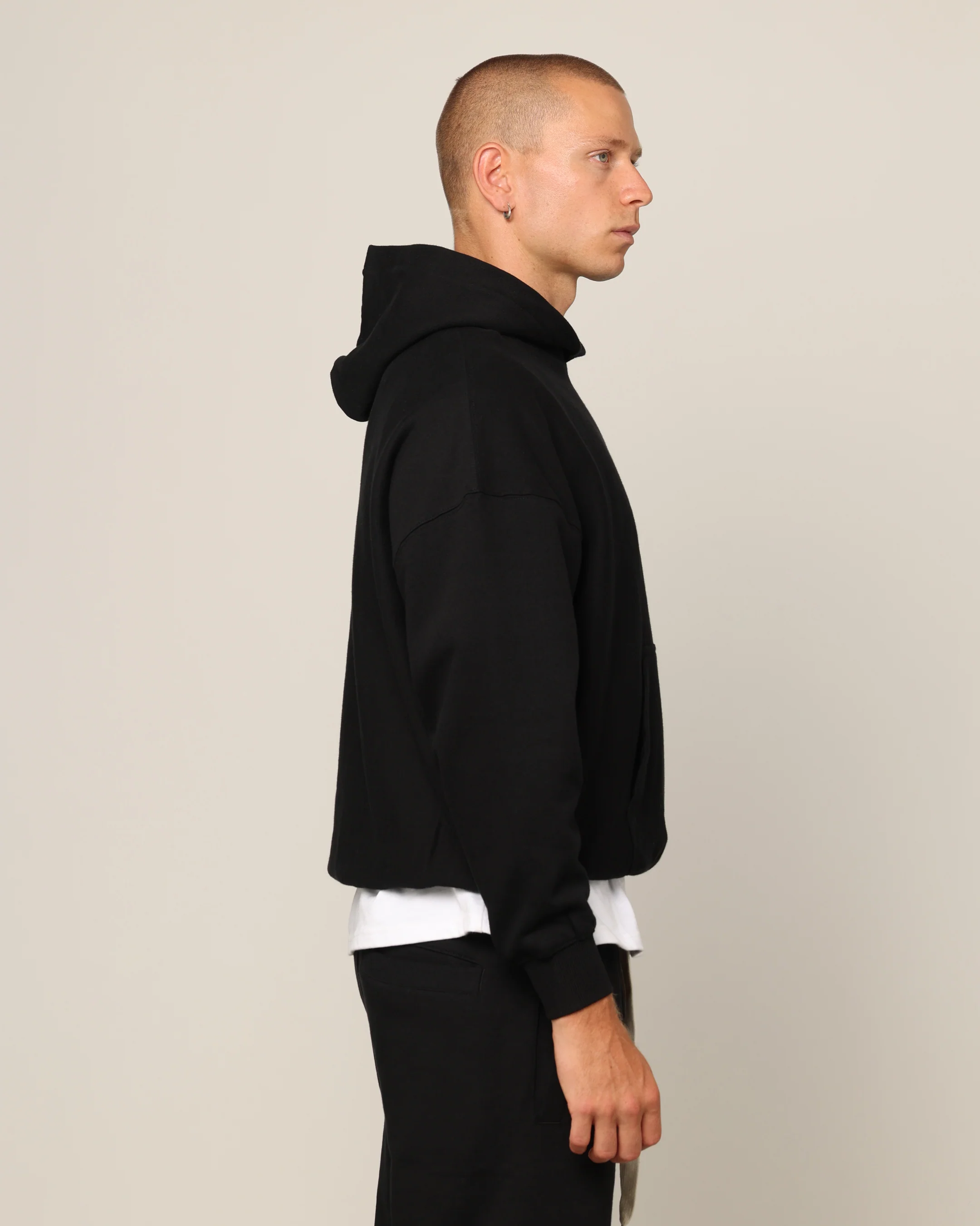 Carré Blanc Oversized Hoodie Black - Image 5