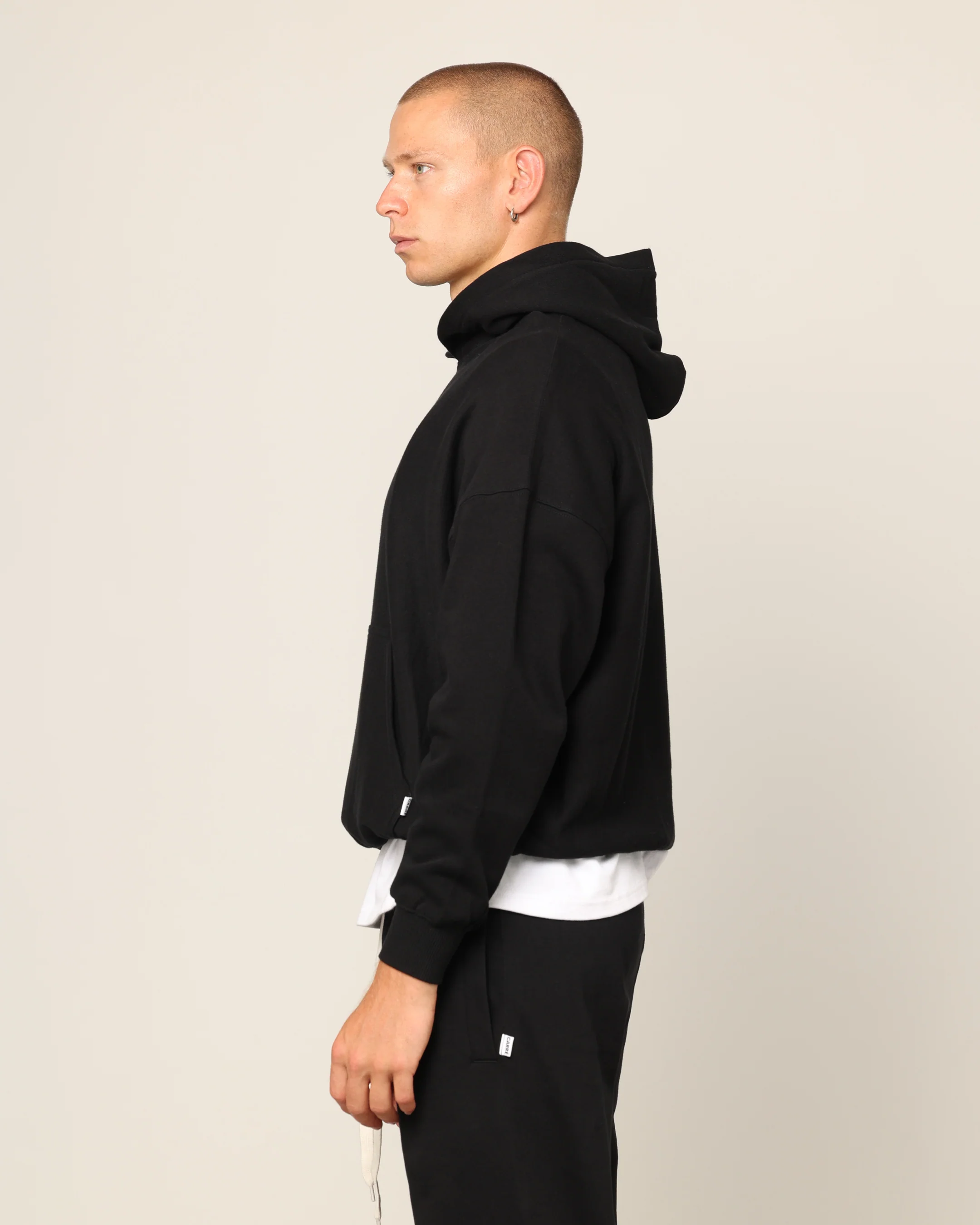 Carré Blanc Oversized Hoodie Black - Image 6