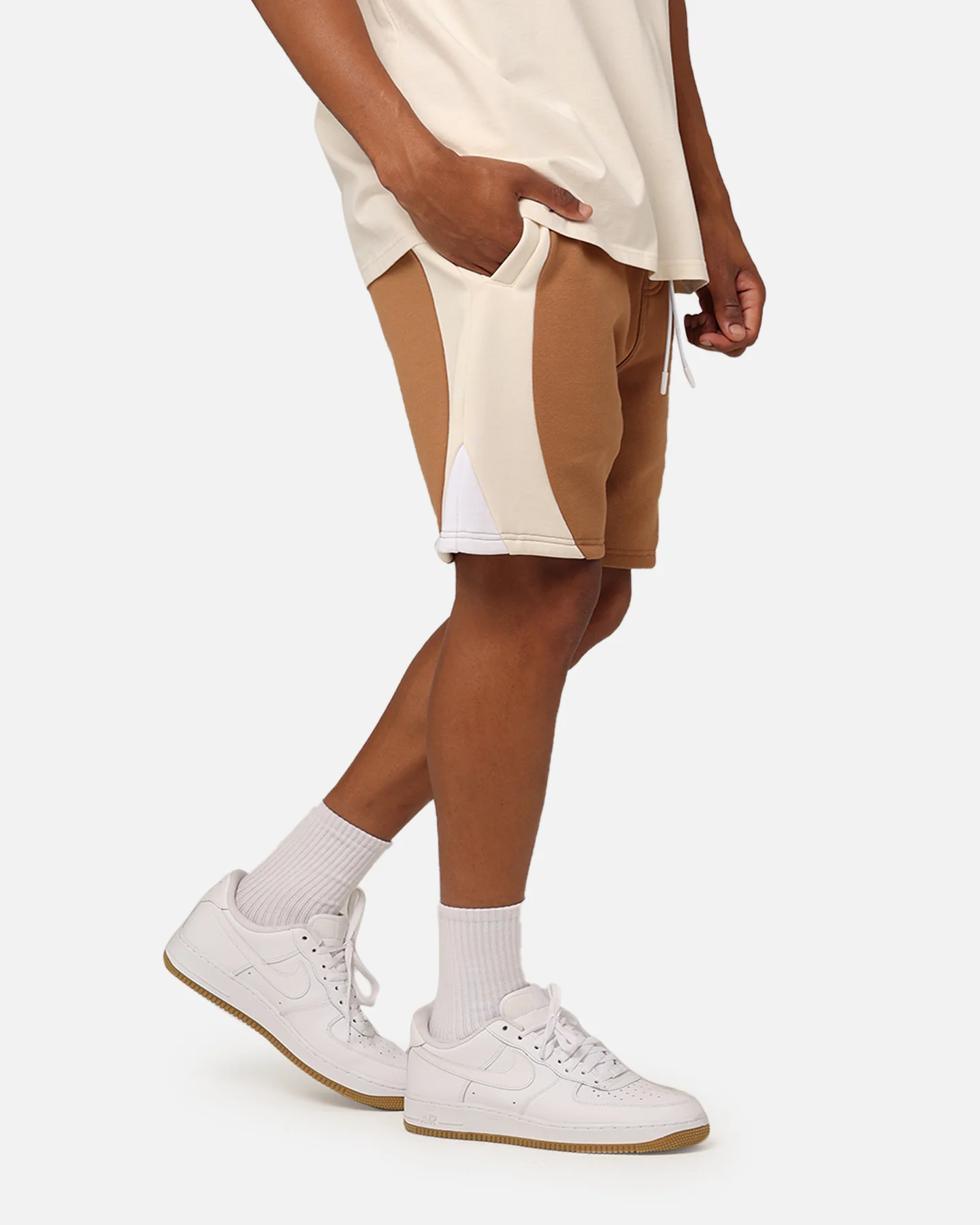 Carre C Star Panelled Shorts Tobacco - Image 5