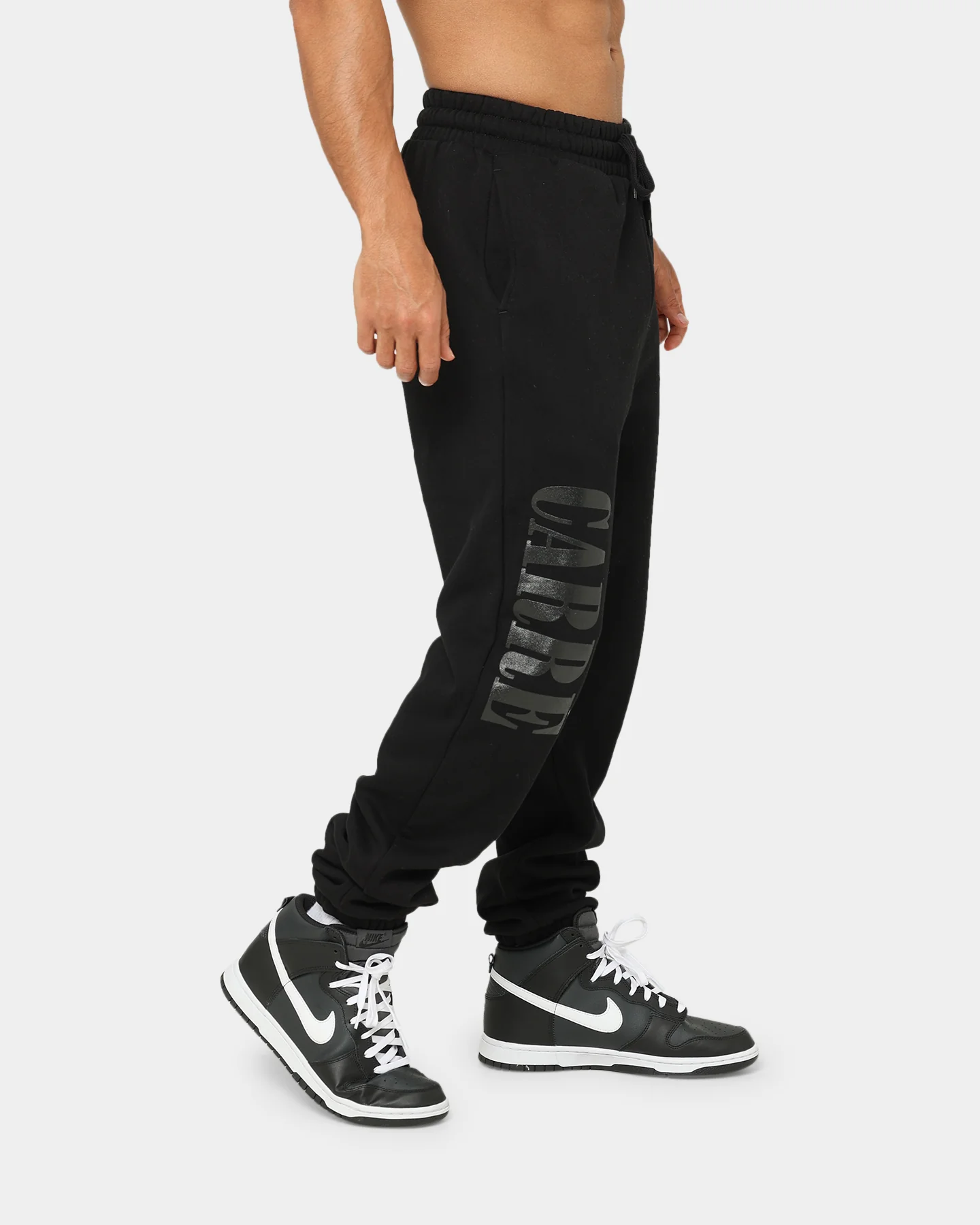 Carre Etoiles Premium Sweat Pants Black - Image 5