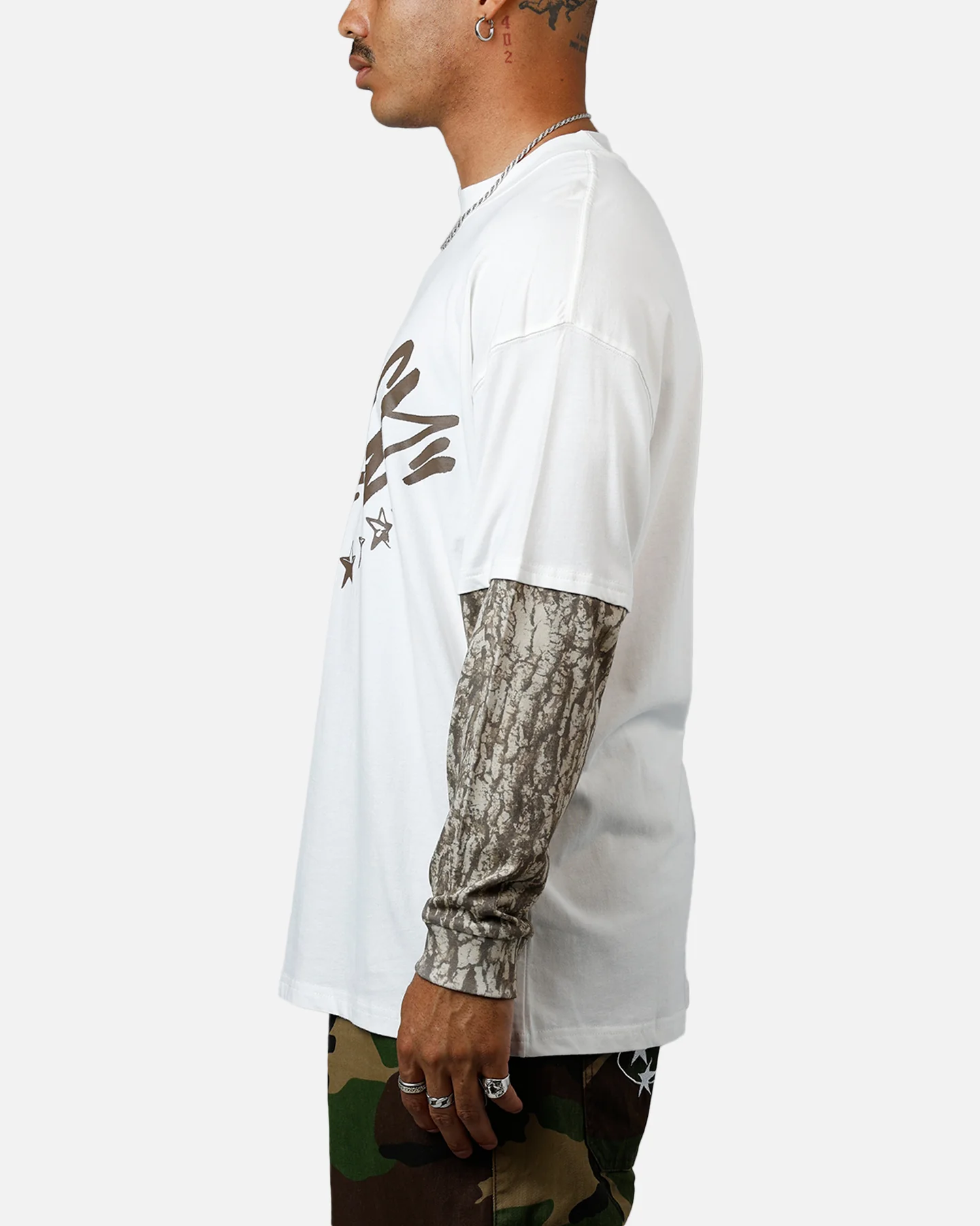 Carre Graffiti Layered Long Sleeve T-Shirt Off White - Image 5