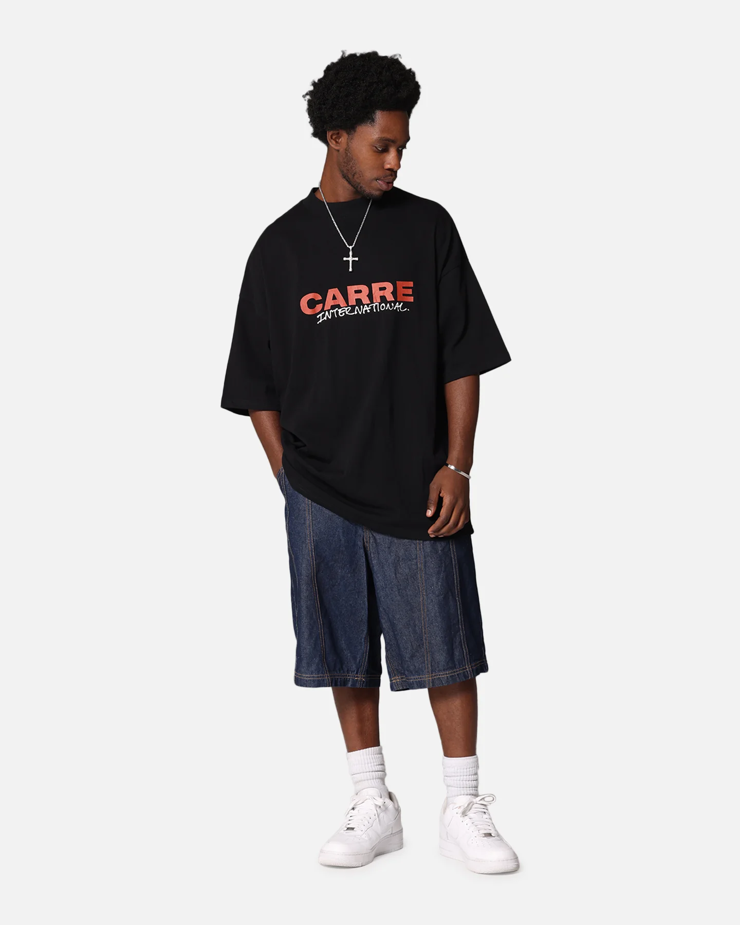 Carre Handdrawn Mock Neck T-Shirt Black - Image 3