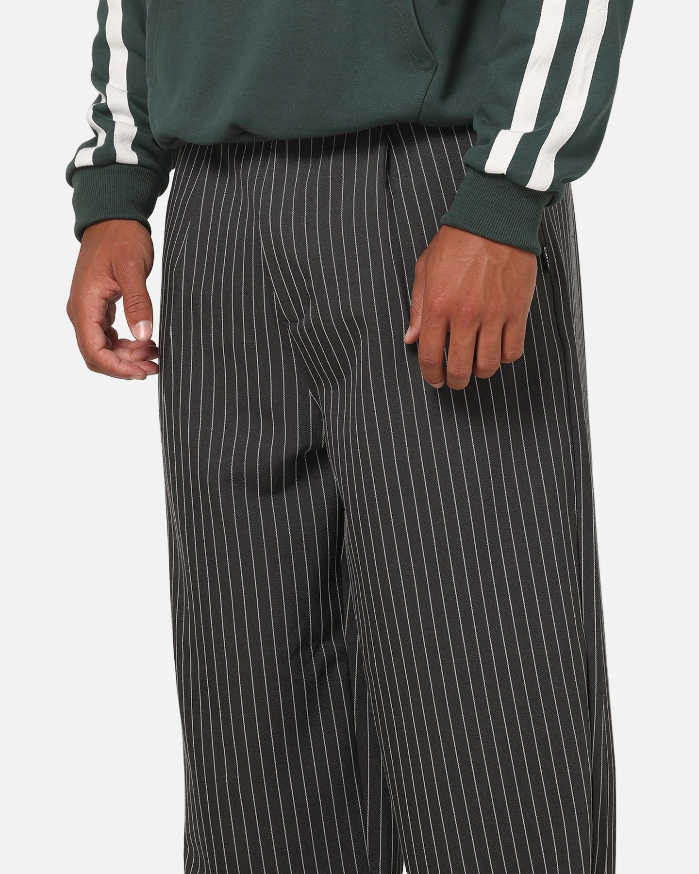 Carre Heritage Pleated Pants Black Pinstripe - Image 3