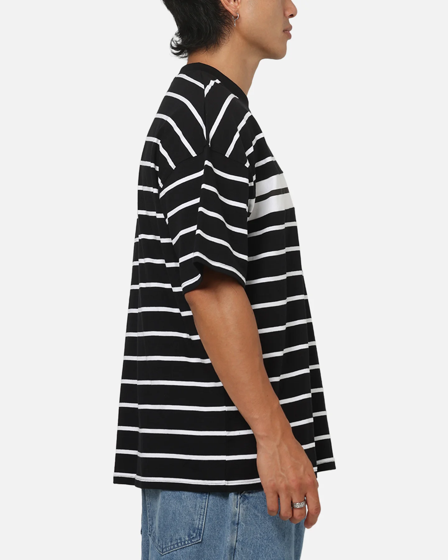 Carre Lineup T-Shirt Black Stripe - Image 4