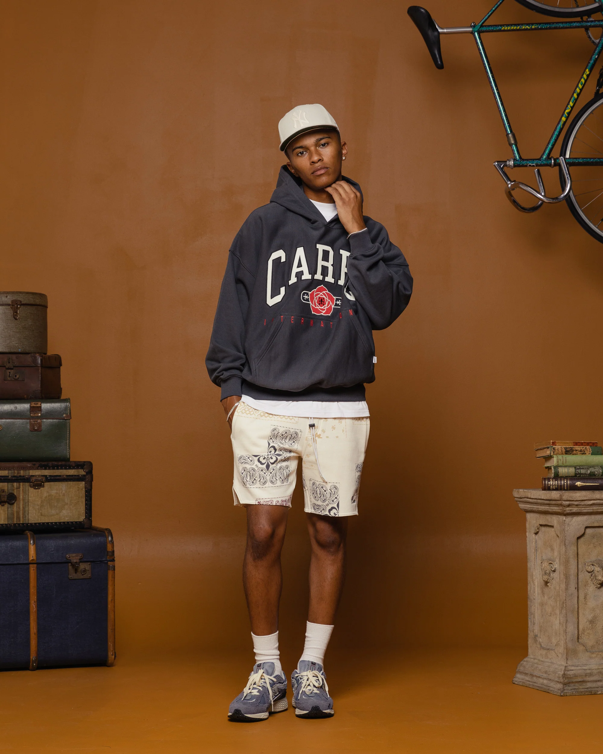 Carre Rose International Oversized Hoodie Coal - Image 2