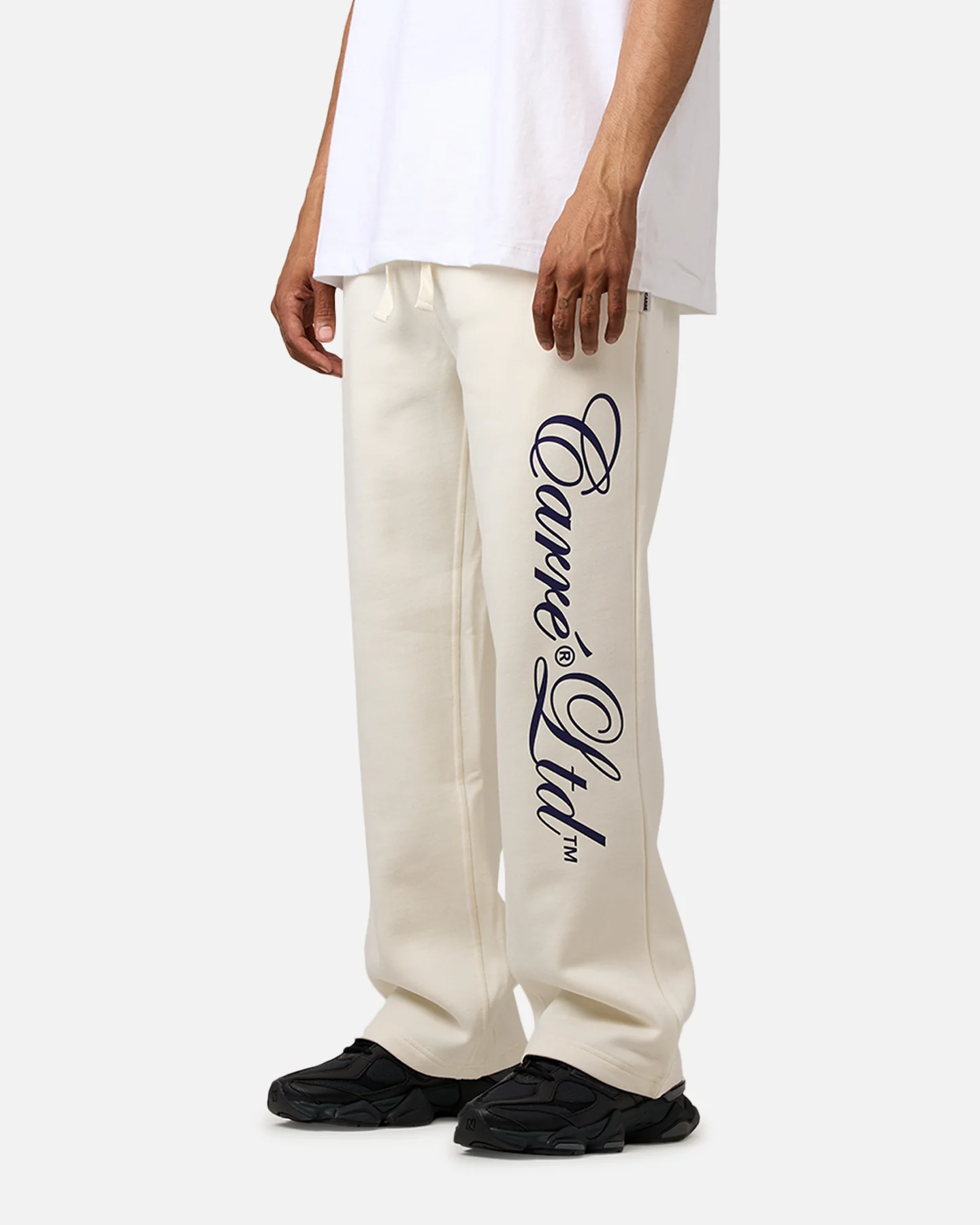 Carre Rosebud Baggy Trackpant Off White - Image 4