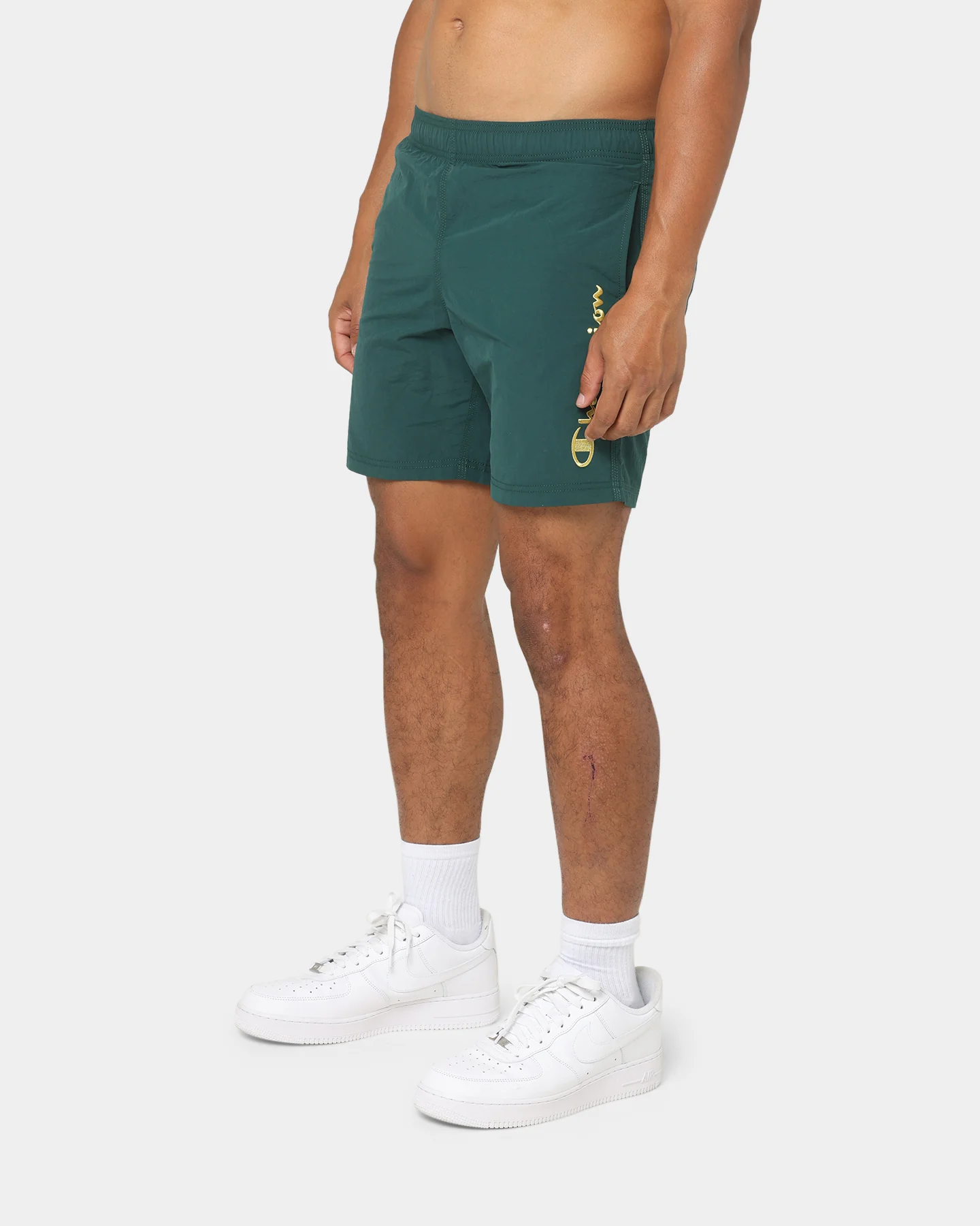 Champion LFS Nylon Shorts Midfield Green/Gold - Image 14