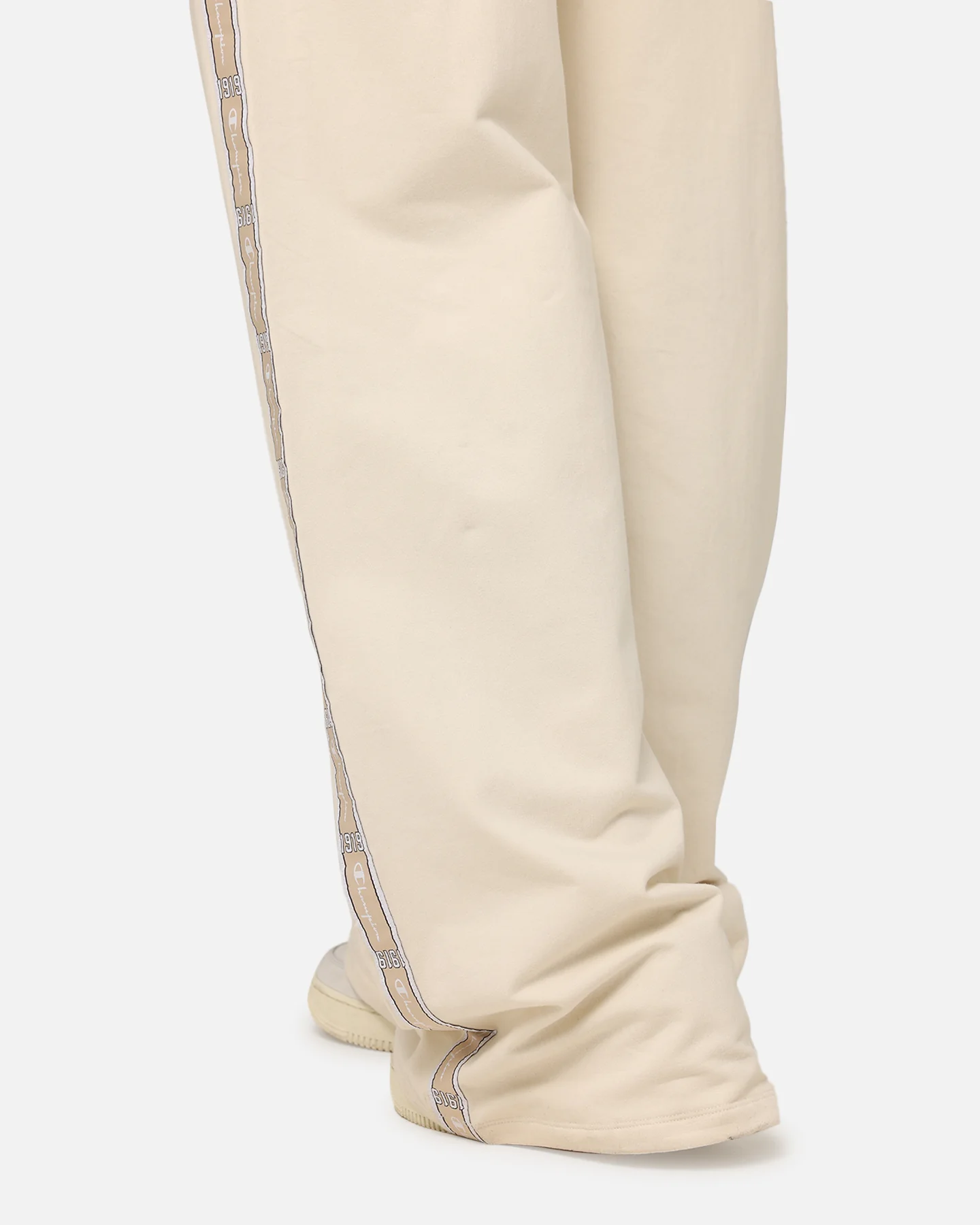 Champion Women's Lux Taping Pant Natural - Image 4