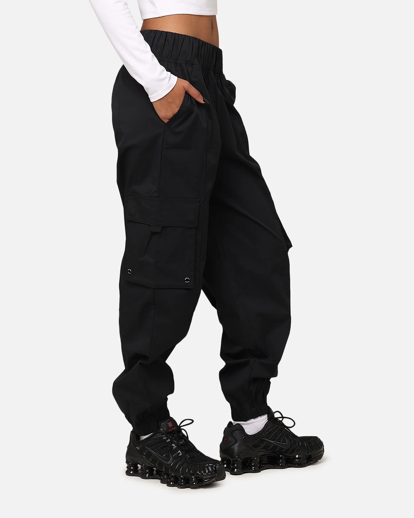 Champion Women's Rochester Cargo Pant Black - Image 5