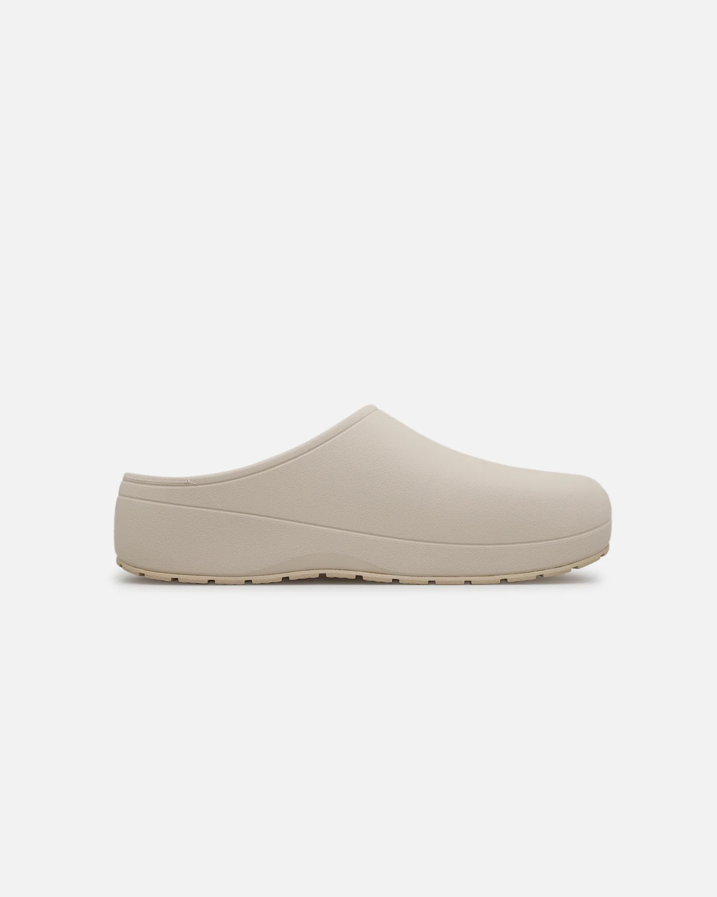 Crocs Classic Energy Clog Stucco - Image 2