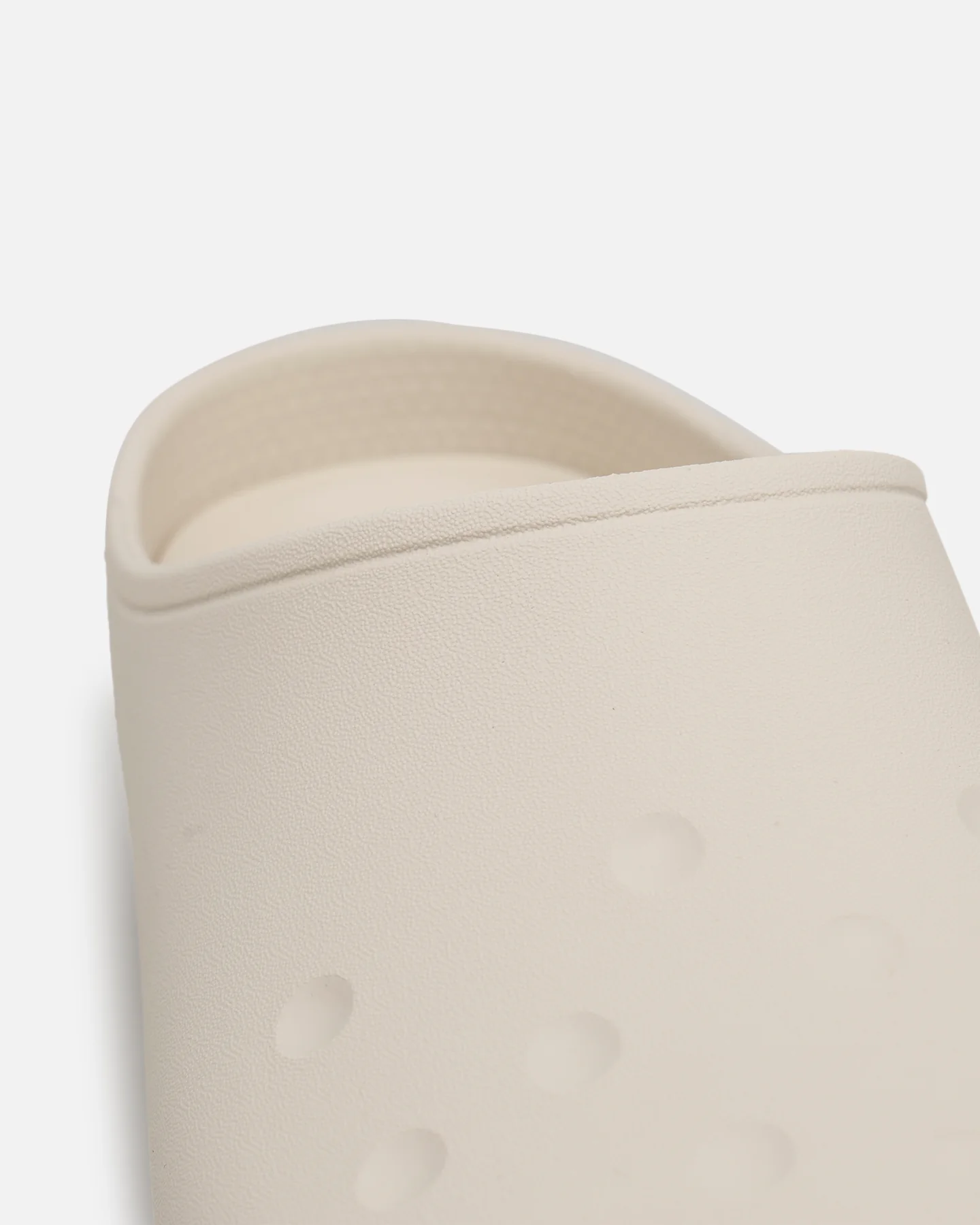 Crocs Classic Energy Clog Stucco - Image 6