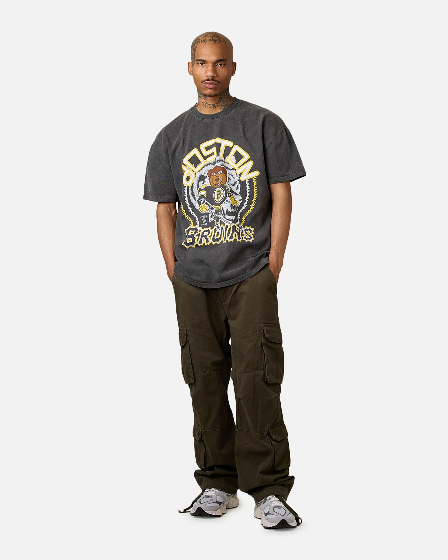 Culture Kings Boston Bruins Blades Heavyweight T-Shirt Black Wash - Image 3