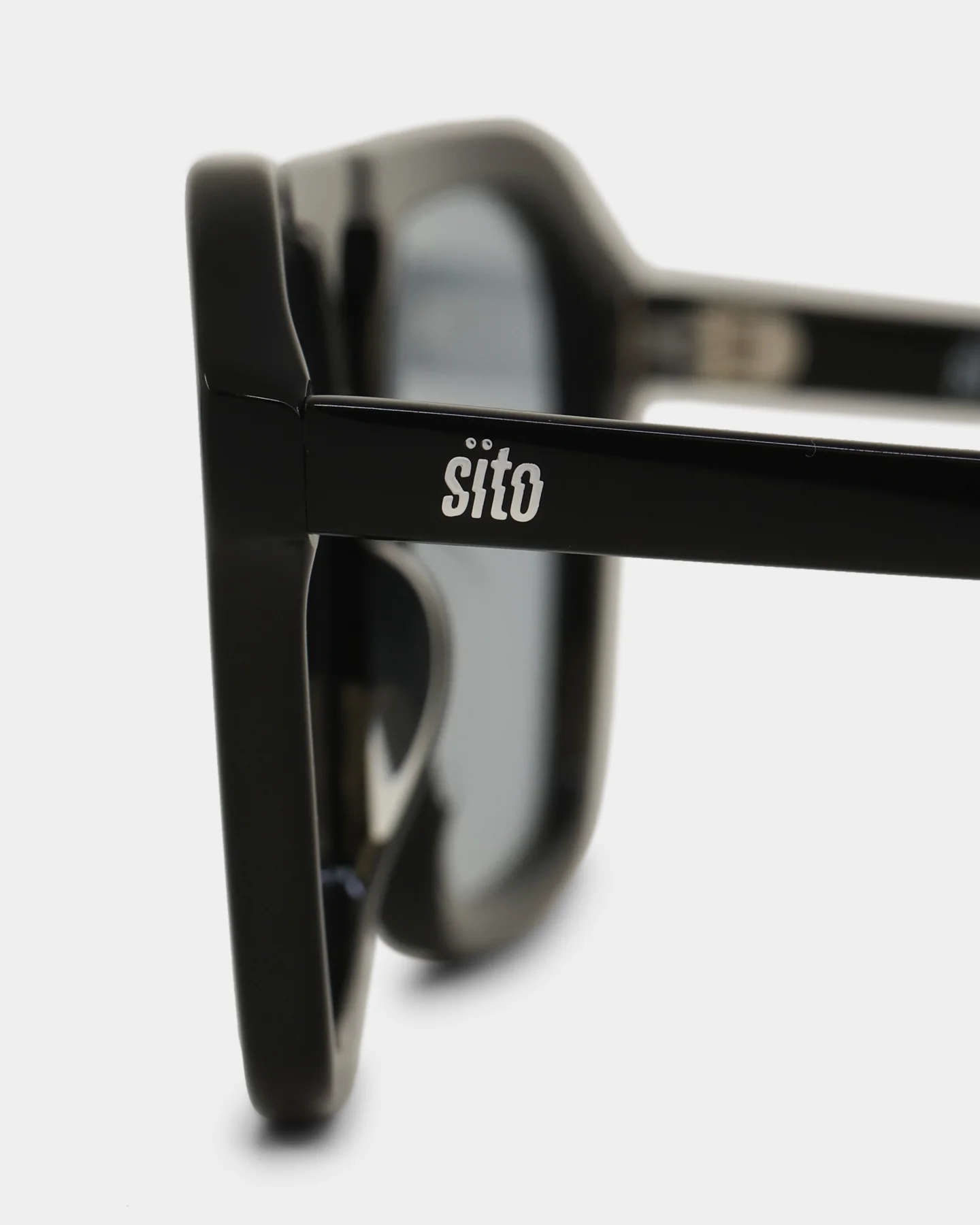 Sito X Dom & Ella The Void Sunglasses Black/Blue Mart - Image 5