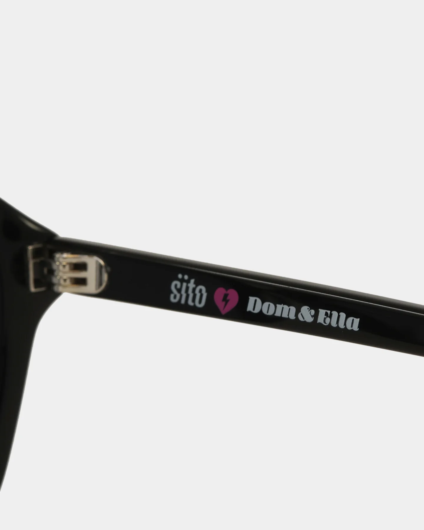 Sito X Dom & Ella The Void Sunglasses Black/Blue Mart - Image 6