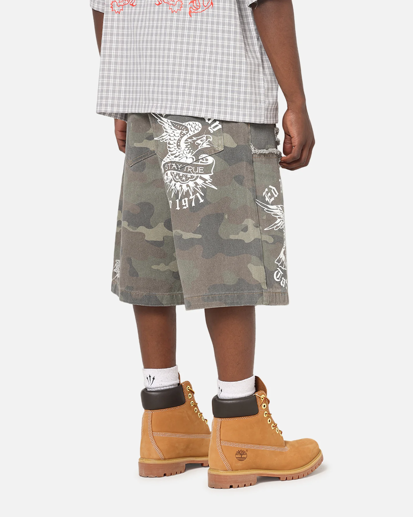 Ed Hardy Distress Camo Carpenter Jorts Camo - Image 5