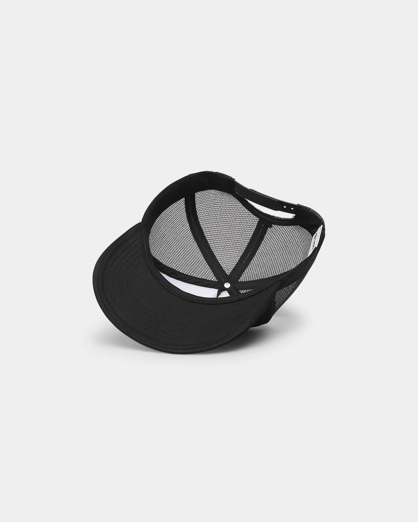 Goat Crew X The Crow The Crow Trucker Snapback Black/Black - Image 7