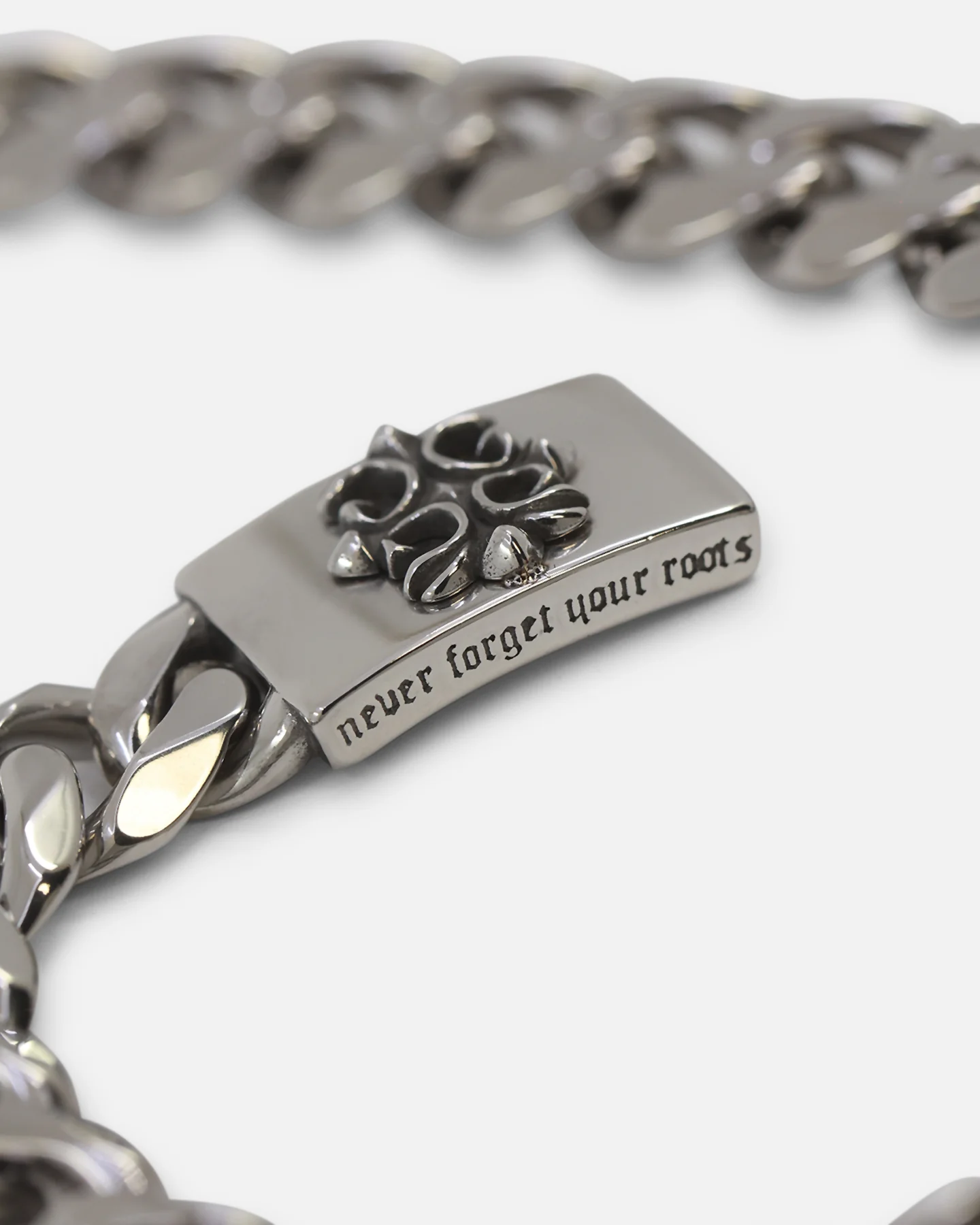 Guess Mainline 10mm 4G Rebel Curb Chain Bracelet Silver - Image 7