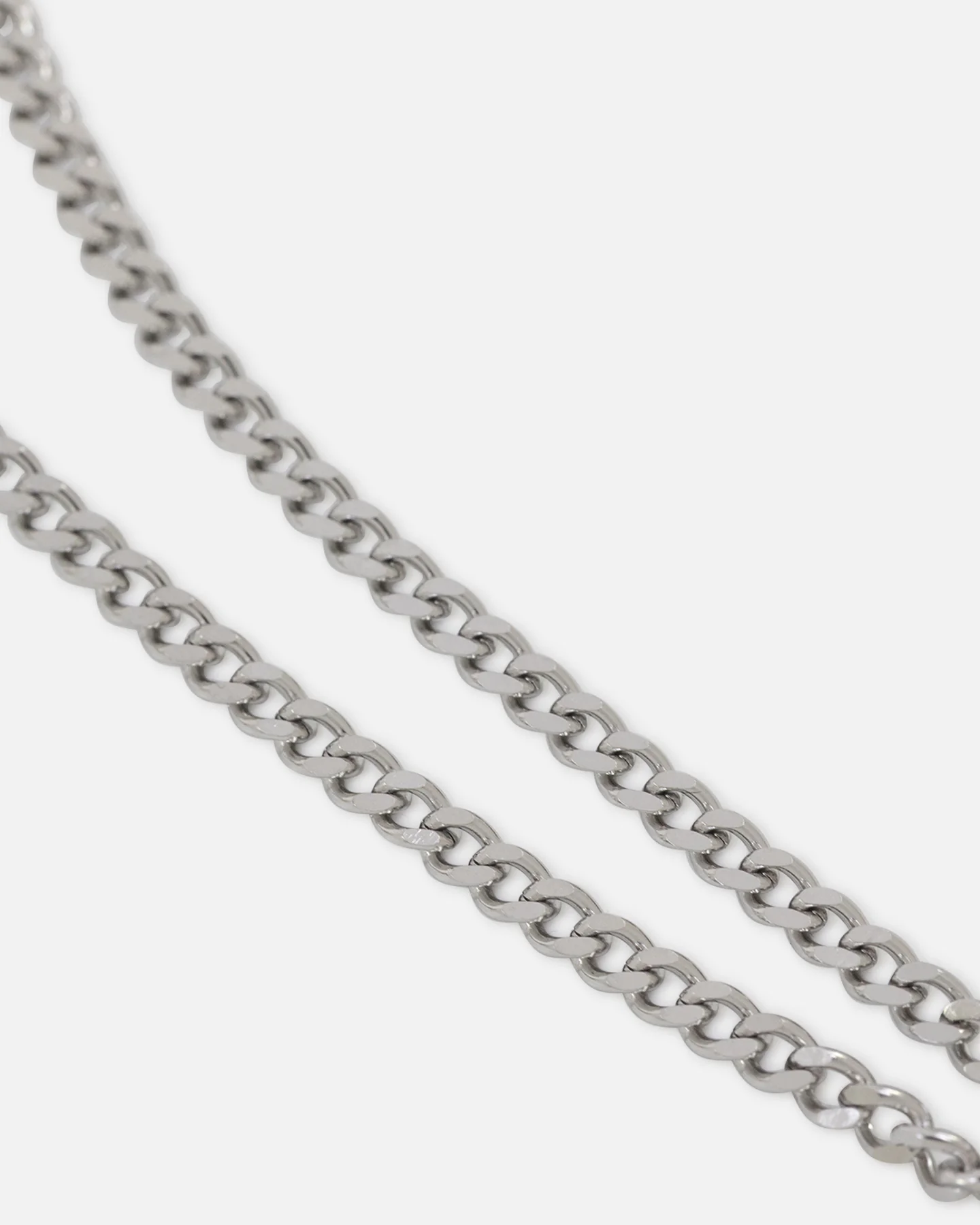 Guess Mainline 21" Lion 16mm Charm Necklace Silver - Image 5