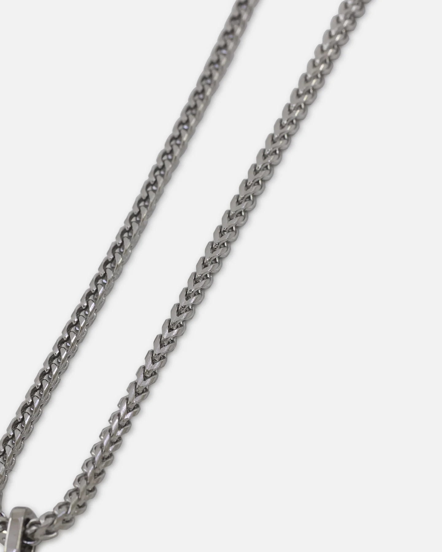 Guess Mainline 26" 4G Rebel Charm Necklace Silver - Image 6