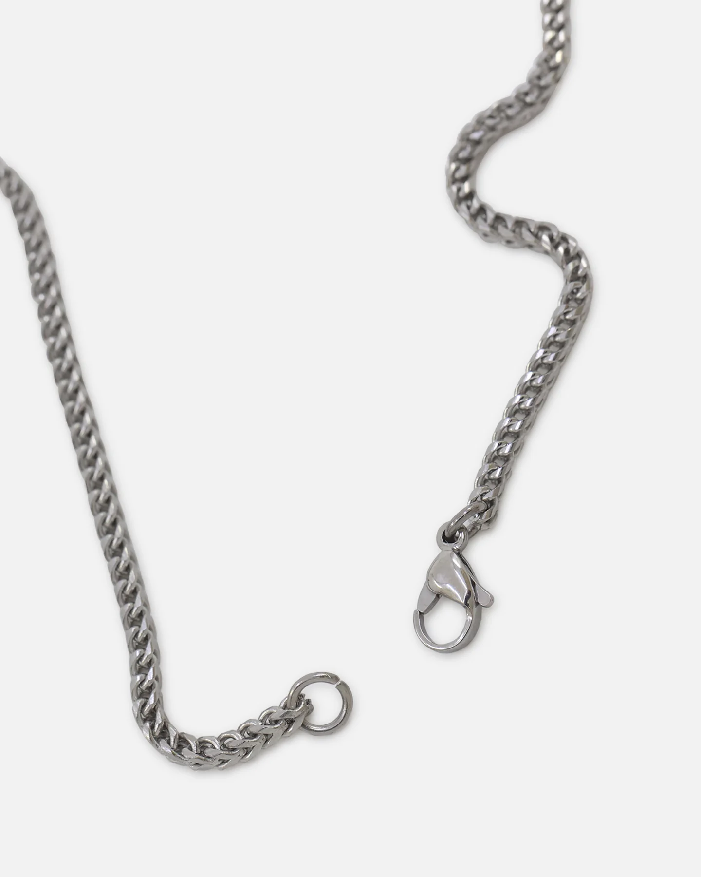 Guess Mainline 26" 4G Rebel Charm Necklace Silver - Image 7