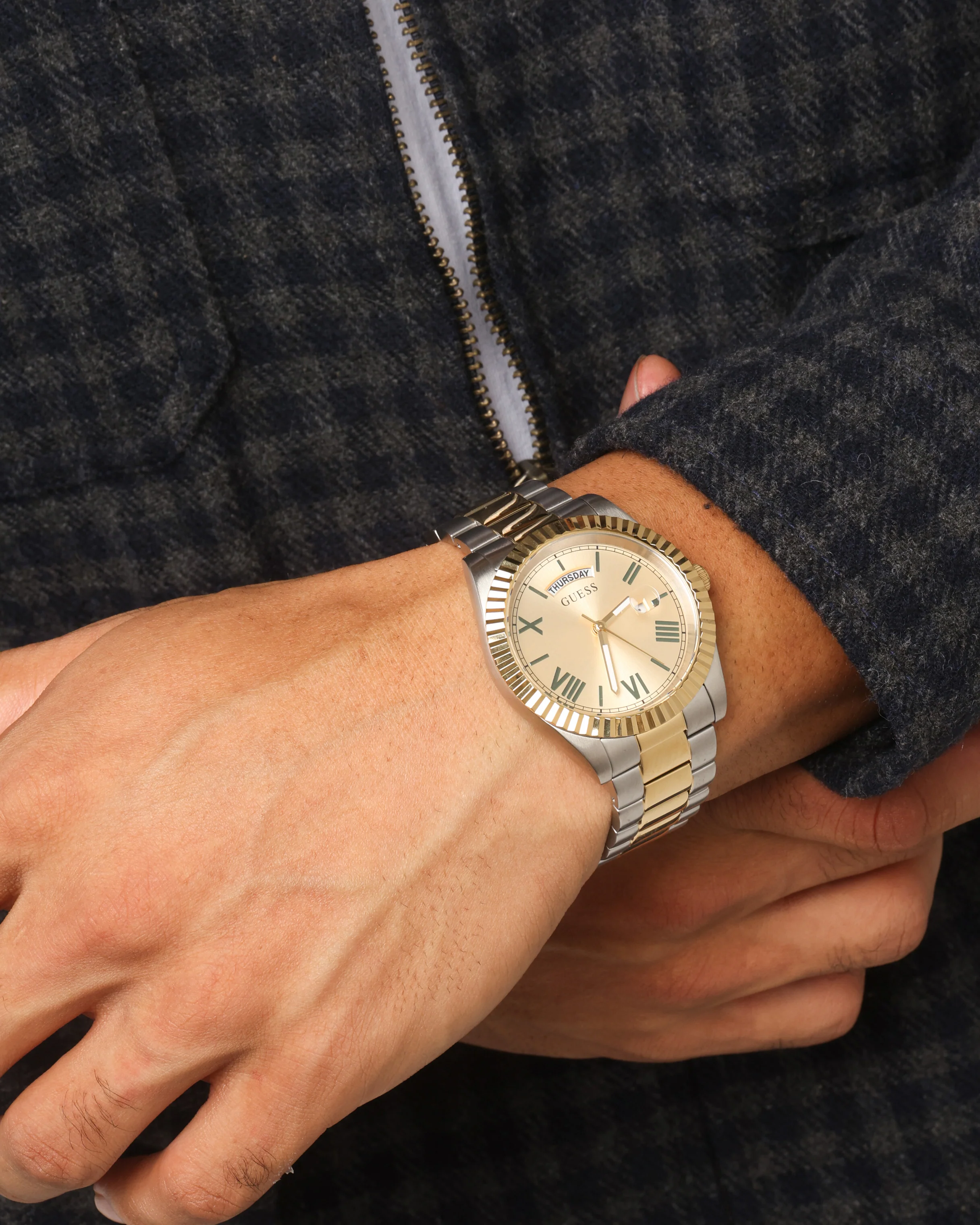 Guess Mainline Connoisseur Watch Gold/Green - Image 2