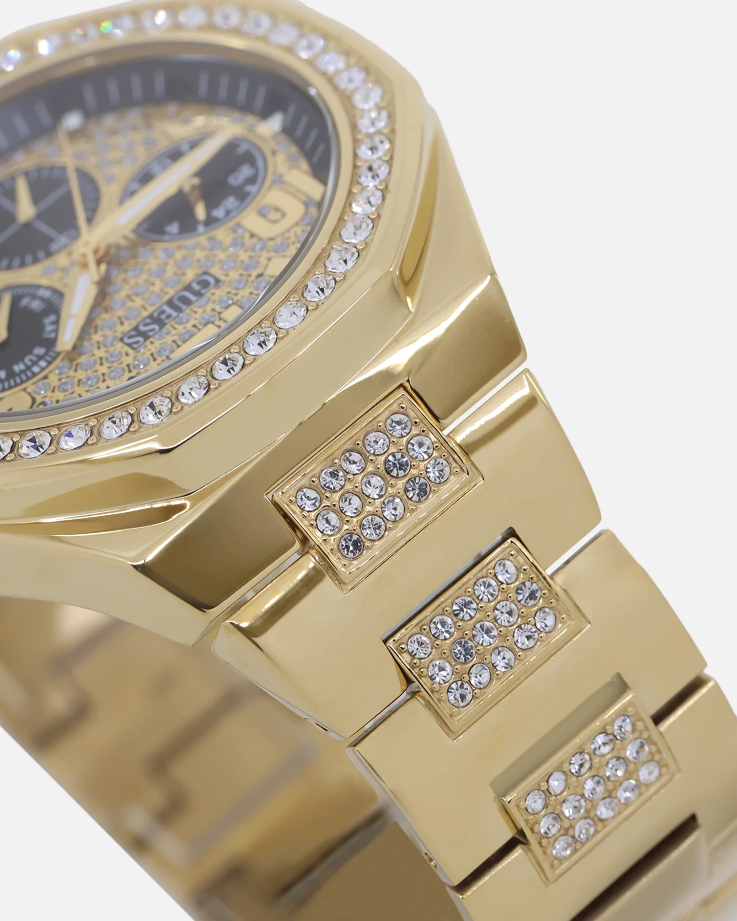 Guess Mainline Empire Crystal Bracelet Watch Gold - Image 4