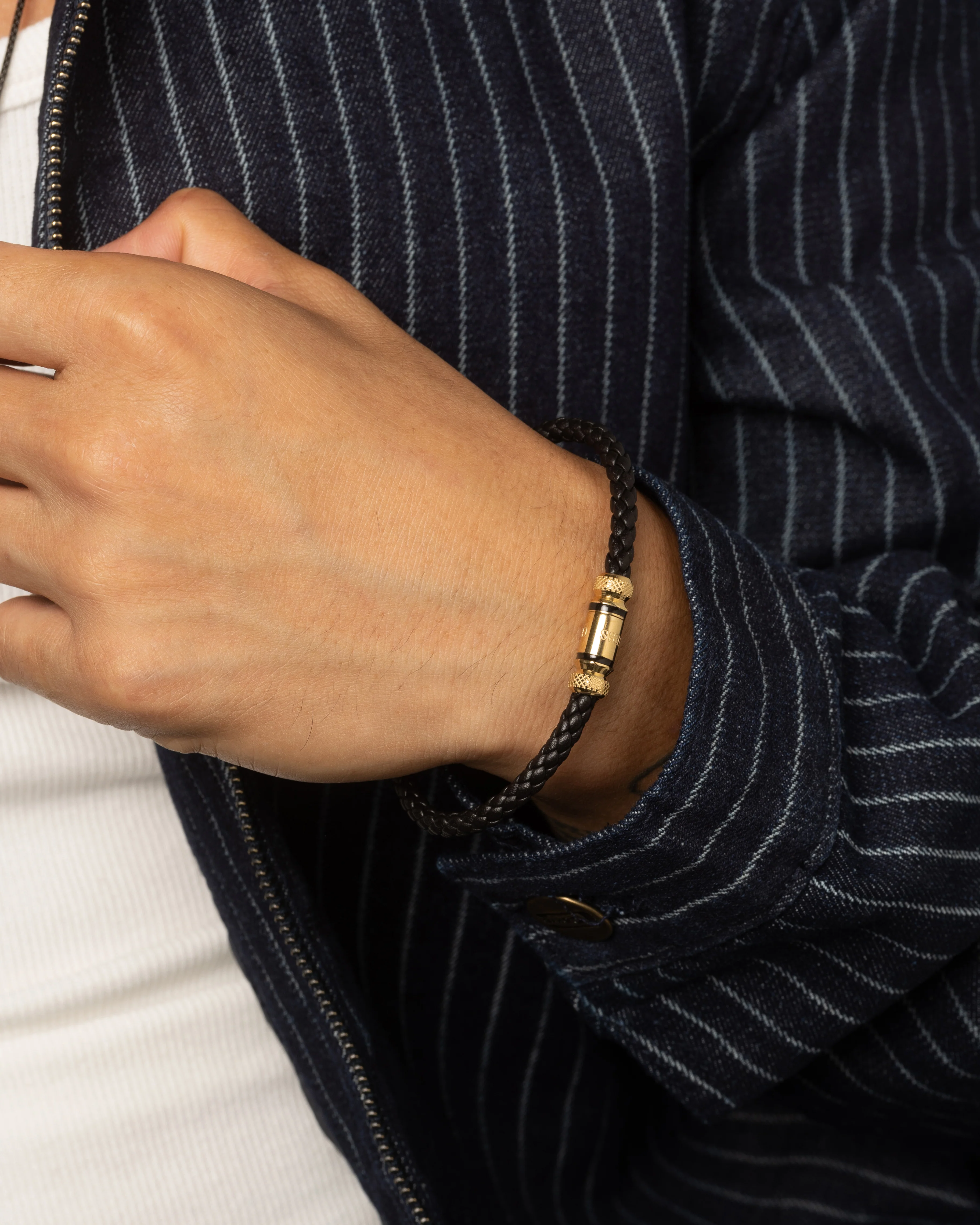 Guess Mainline Exagon Leather Bracelet Gold - Image 4