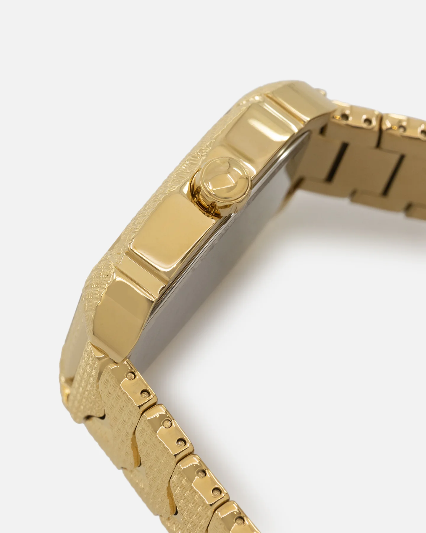 Guess Mainline Nile Textured Bracelet Watch Gold - Image 7