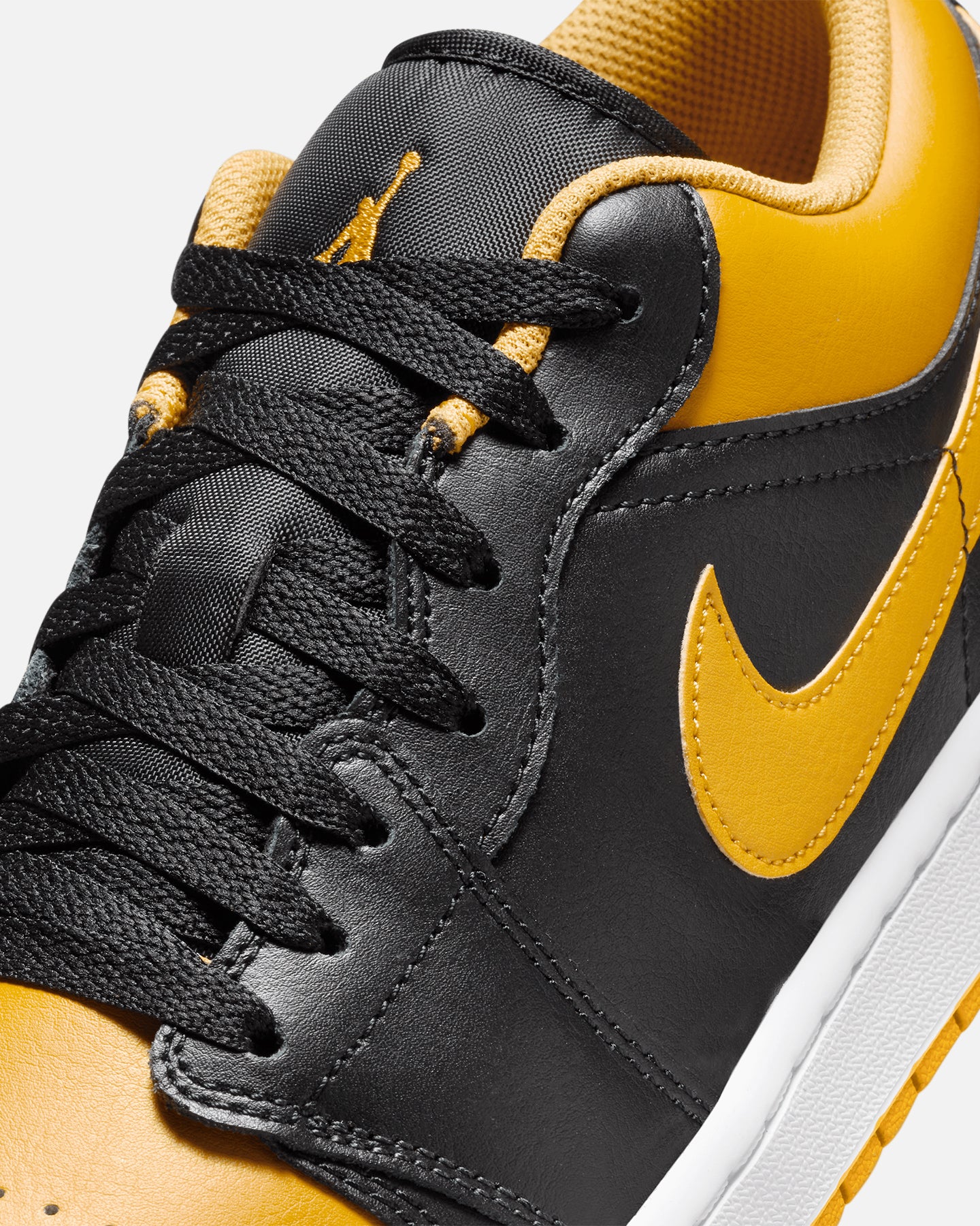 Jordan Air Jordan 1 Low Black/Yellow - Image 6