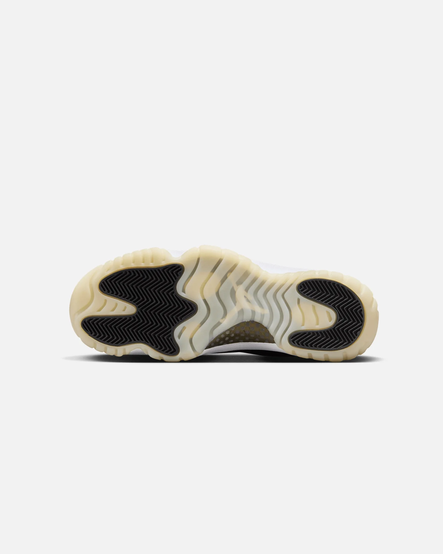 Jordan Air Jordan 11 Retro "Gratitude" White/Metallic Gold - Image 4