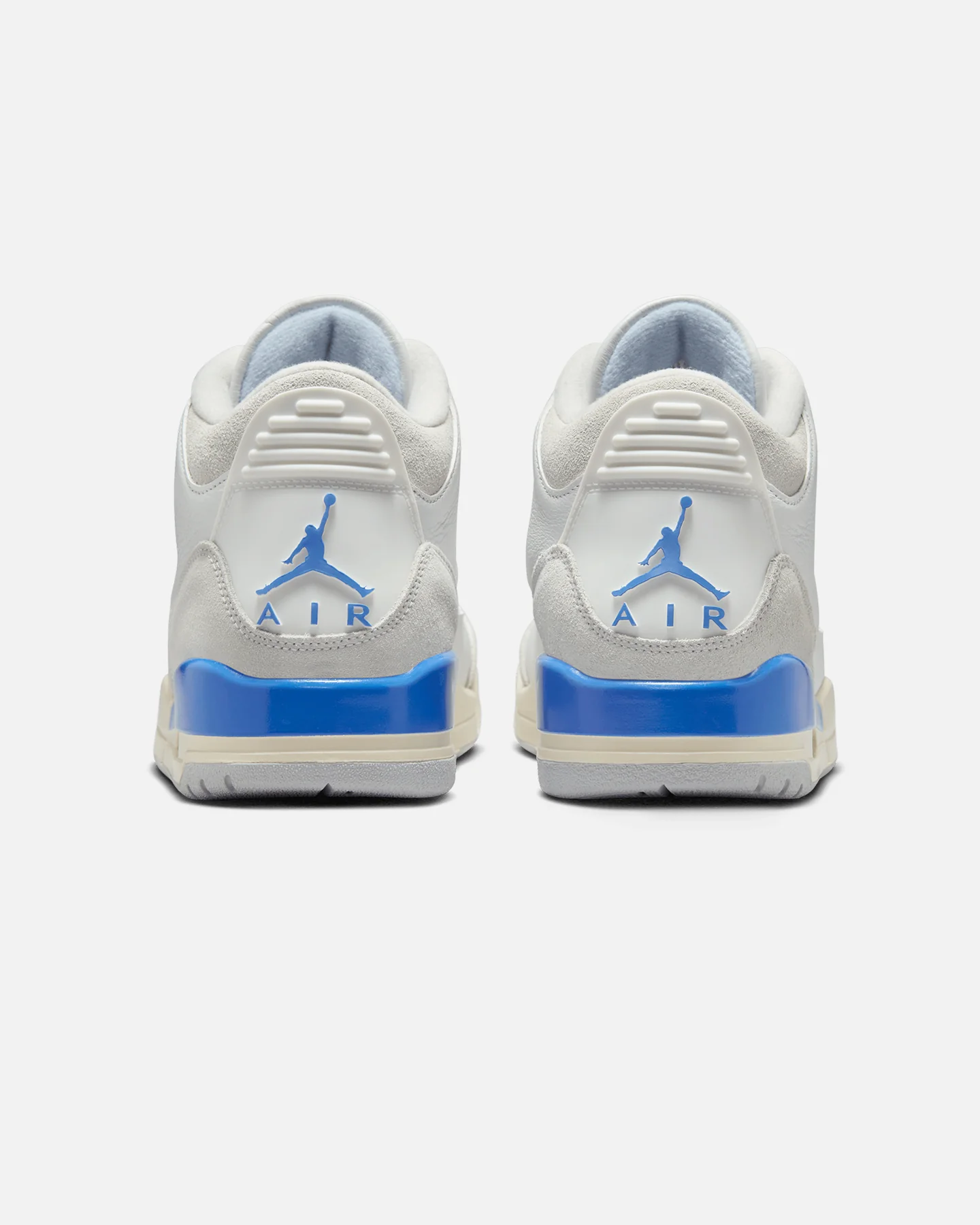 Jordan Air Jordan 3 Retro "Lucky Shorts" Summit White/Hydrogen Blue - Image 3