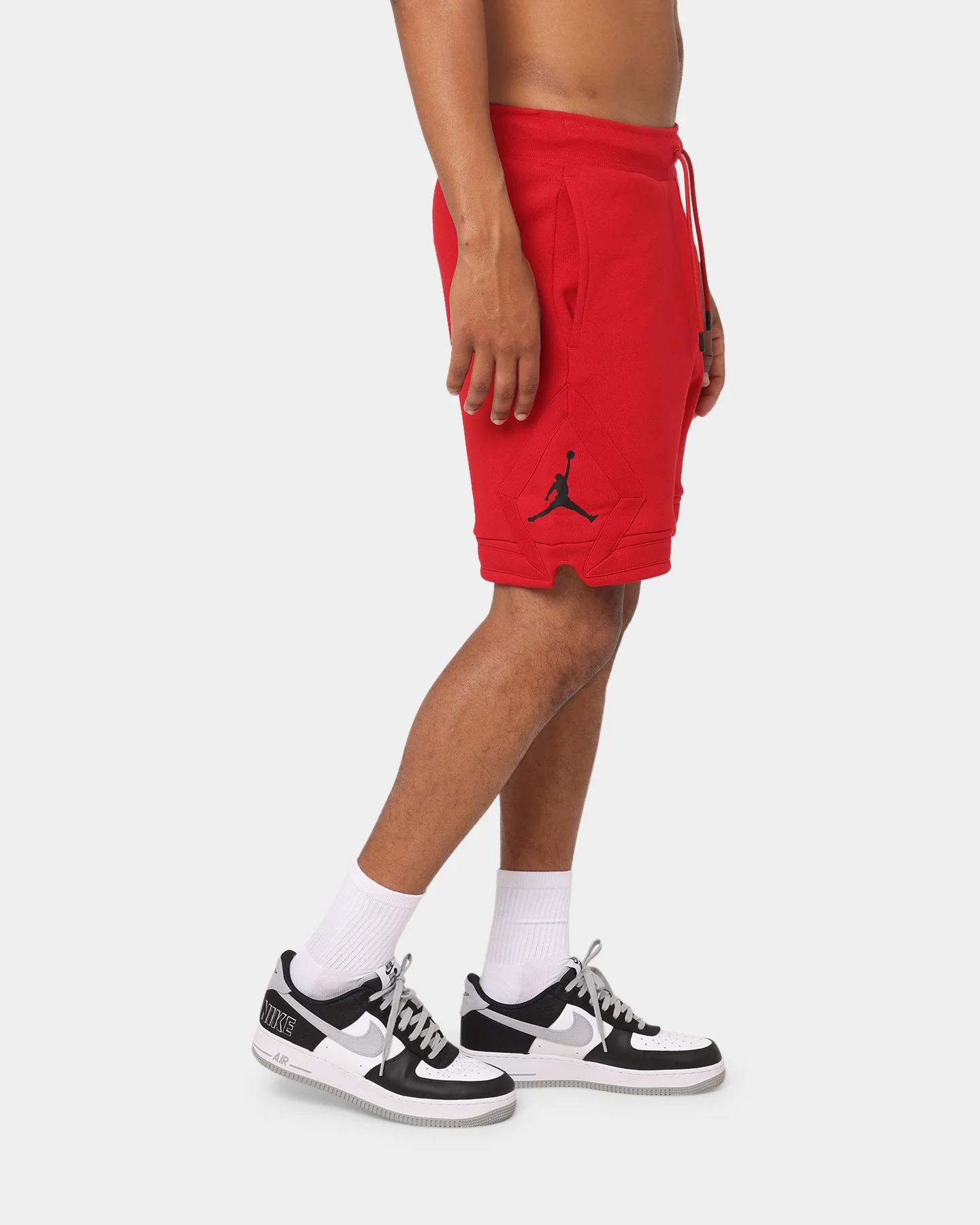 Jordan Essential Fleece Diamond Shorts Gym Red/Black - Image 5