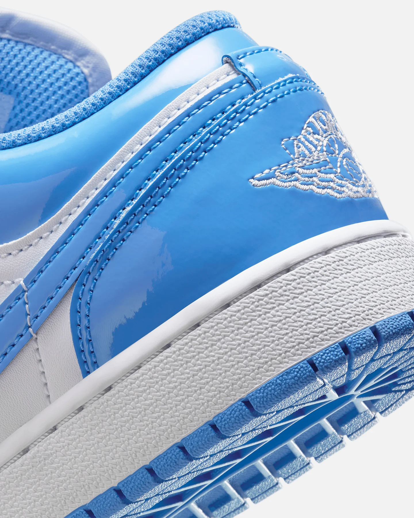 Jordan Kids' Air Jordan 1 Low SE (GS) White/Blue - Image 8