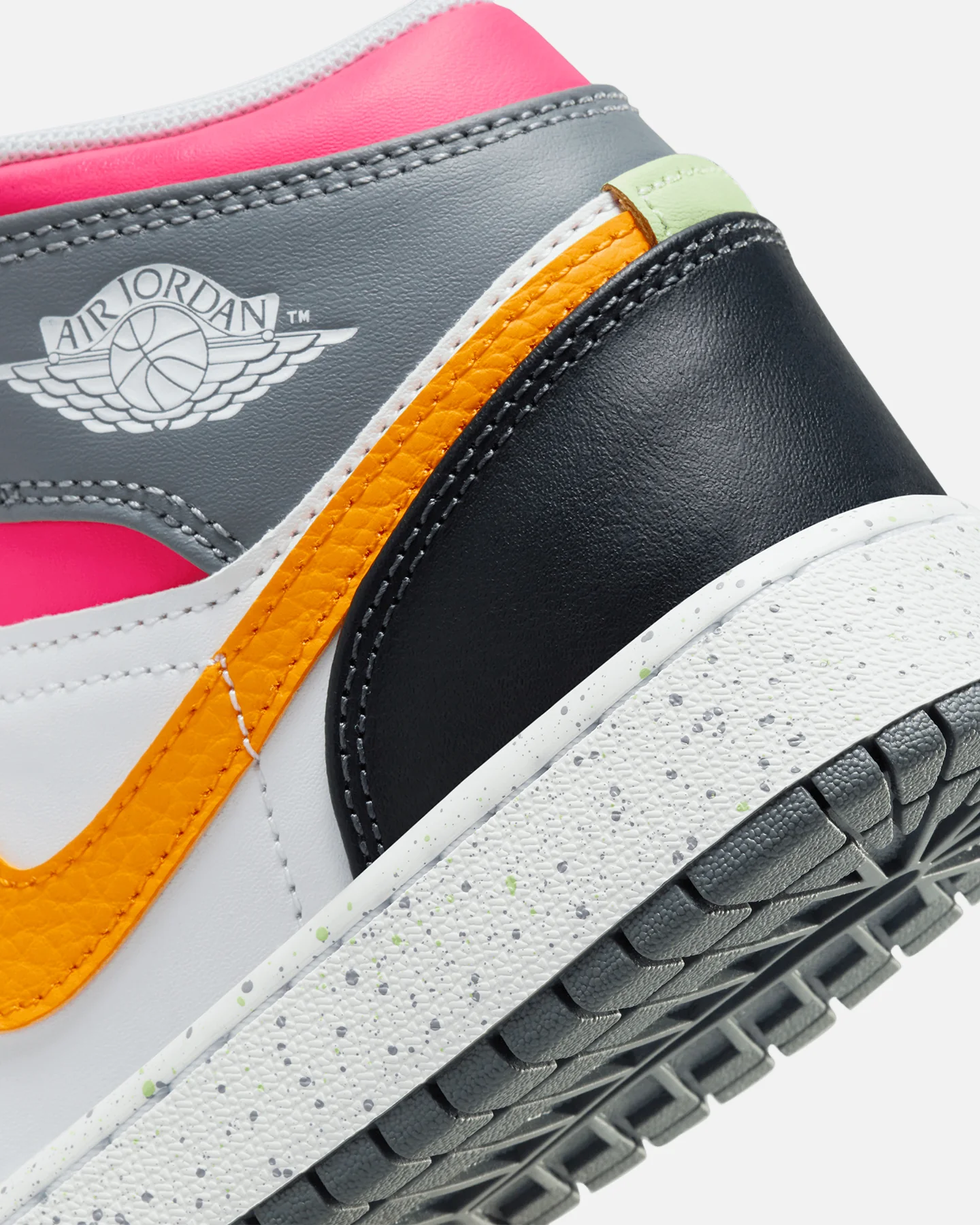 Jordan Kids' Air Jordan 1 Mid SE "Multi-Colour" (GS) White/Taxi/Dark Shadow/Hyper Pink/New Emerald/Vapour Green - Image 8