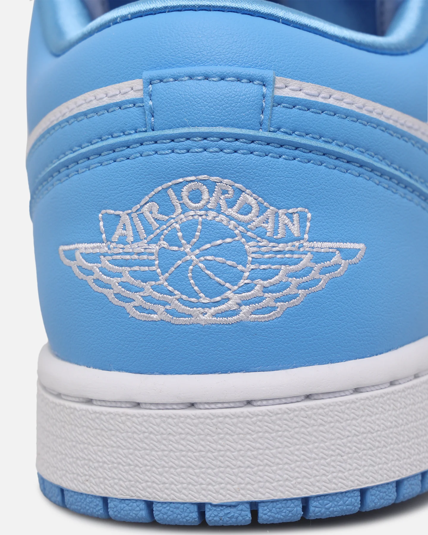 Jordan Women's Air Jordan 1 Low "UNC" Blue/White - Image 7