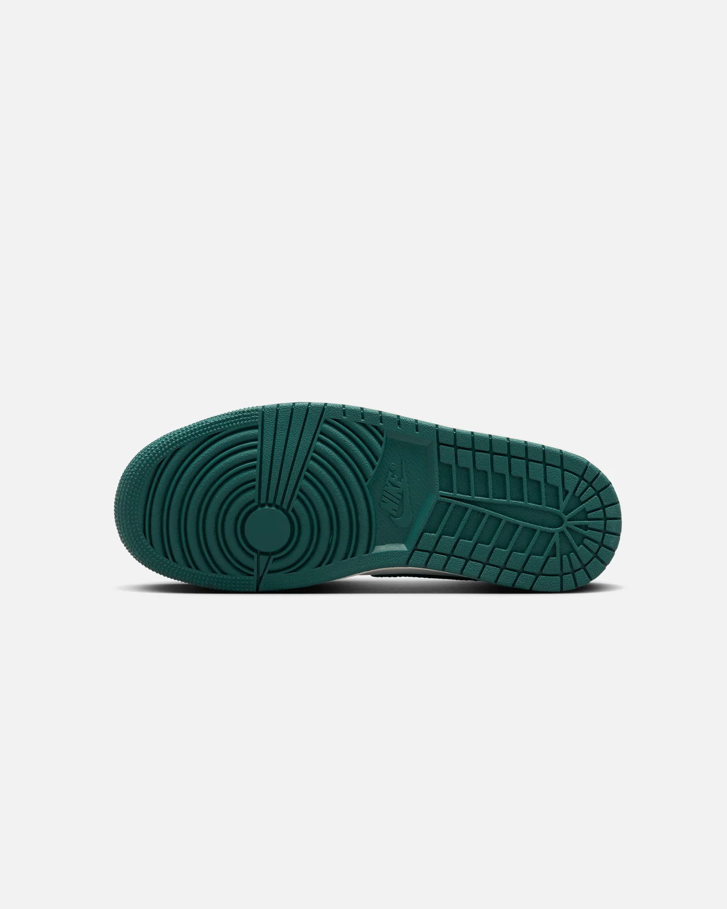 Jordan Women's Air Jordan 1 Mid "Oxidised Green" White/Oxidized Green - Image 5