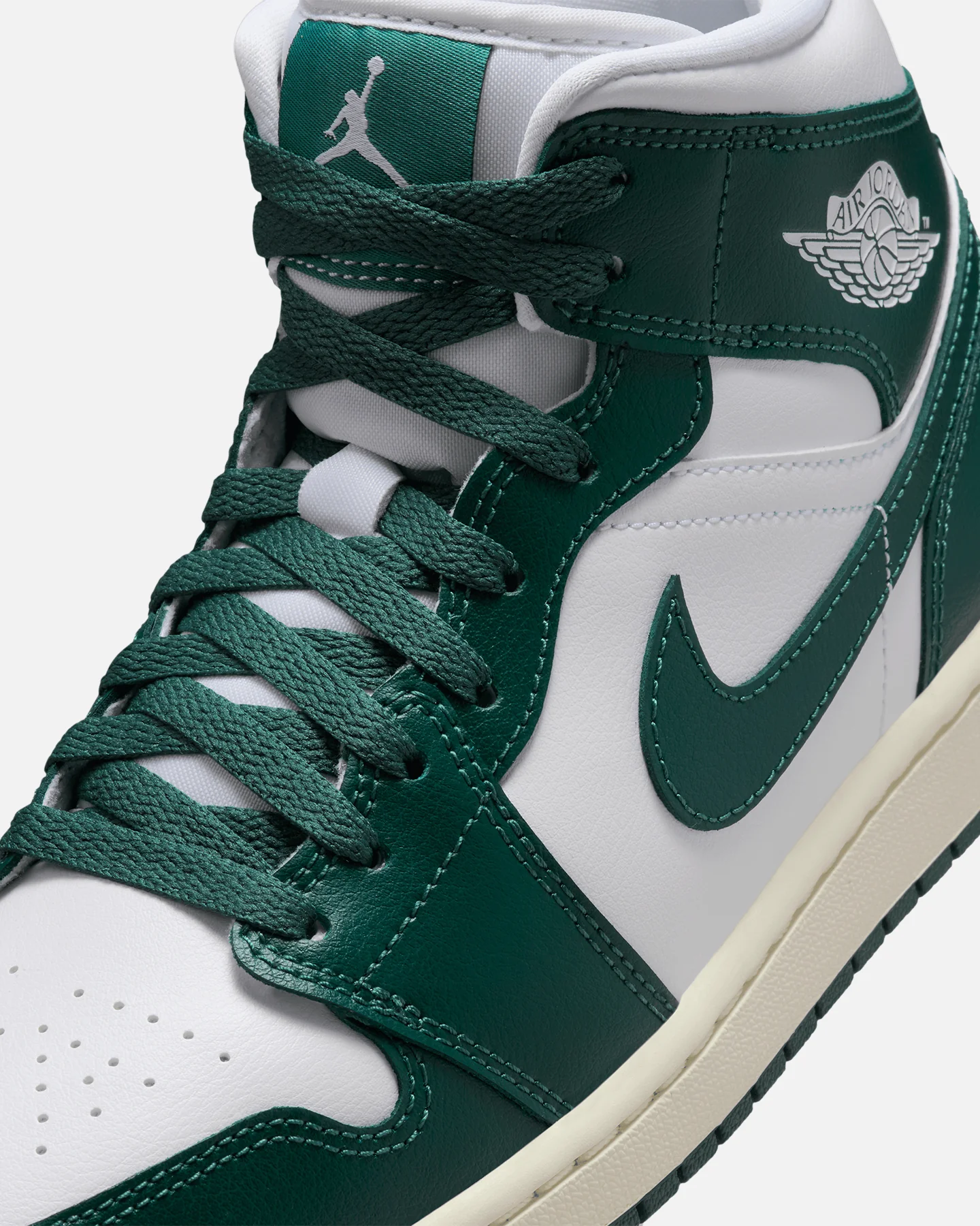 Jordan Women's Air Jordan 1 Mid "Oxidised Green" White/Oxidized Green - Image 6
