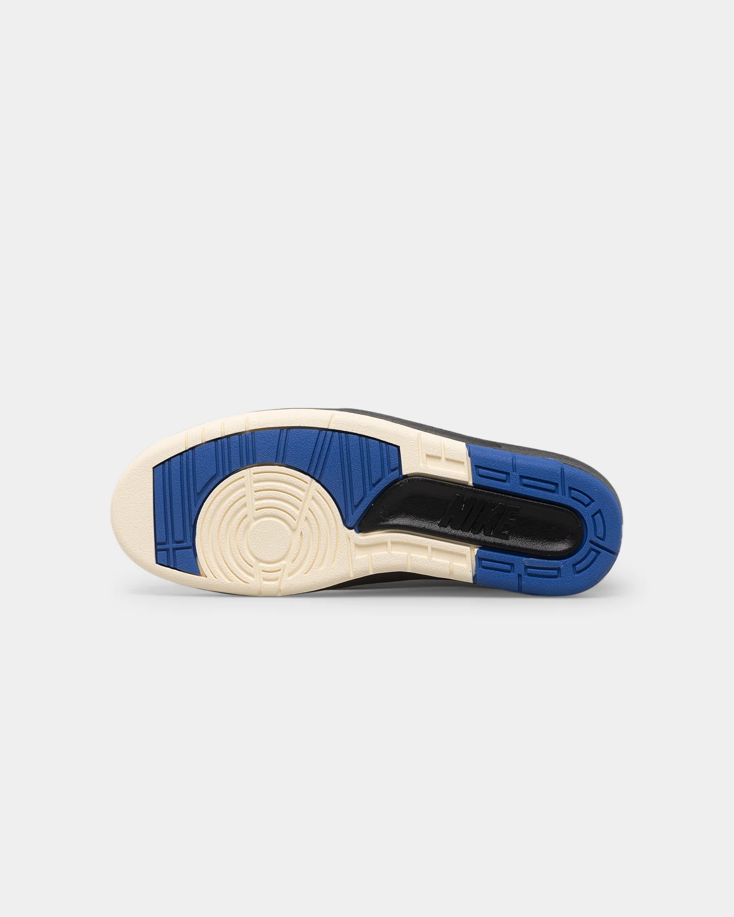 Jordan Women's Air Jordan 2 Retro Low "Varsity Royal" White/Varsity Blue - Image 6