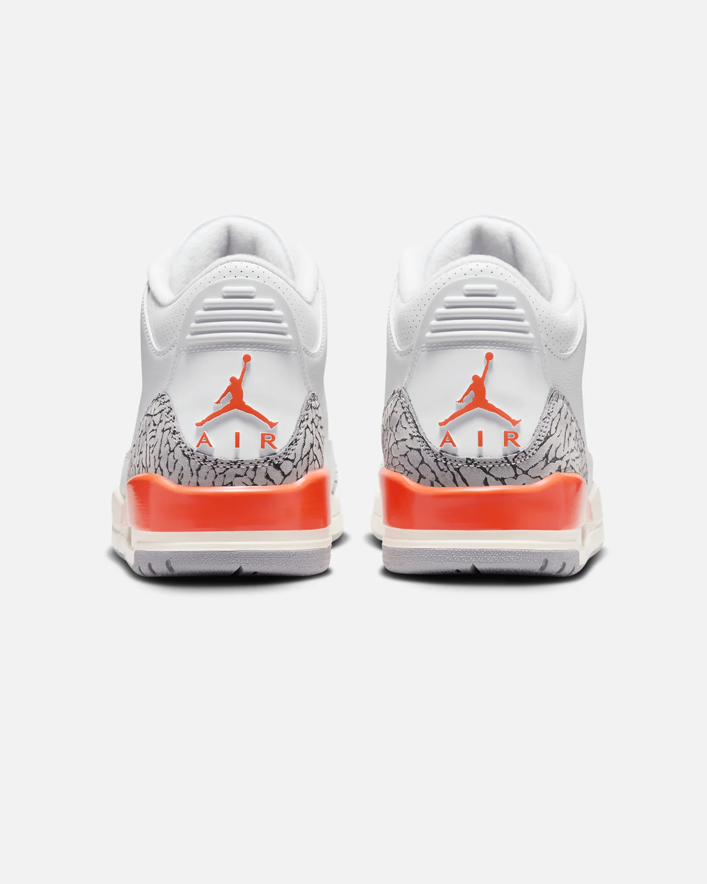 Jordan Women's Air Jordan 3 Retro "Georgia Peach" White/Cosmic Clay - Image 3