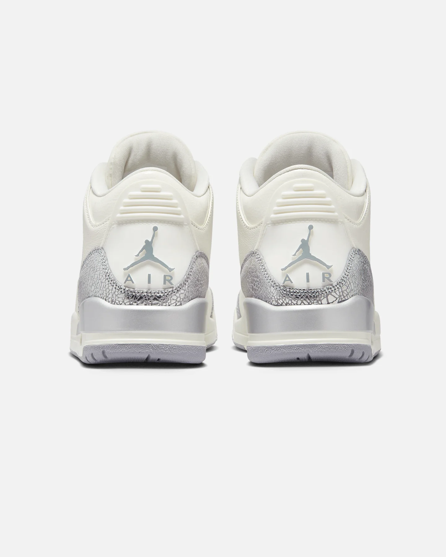 Jordan Women's Air Jordan 3 Retro "Metallic Silver" Sail/Cement Grey - Image 3