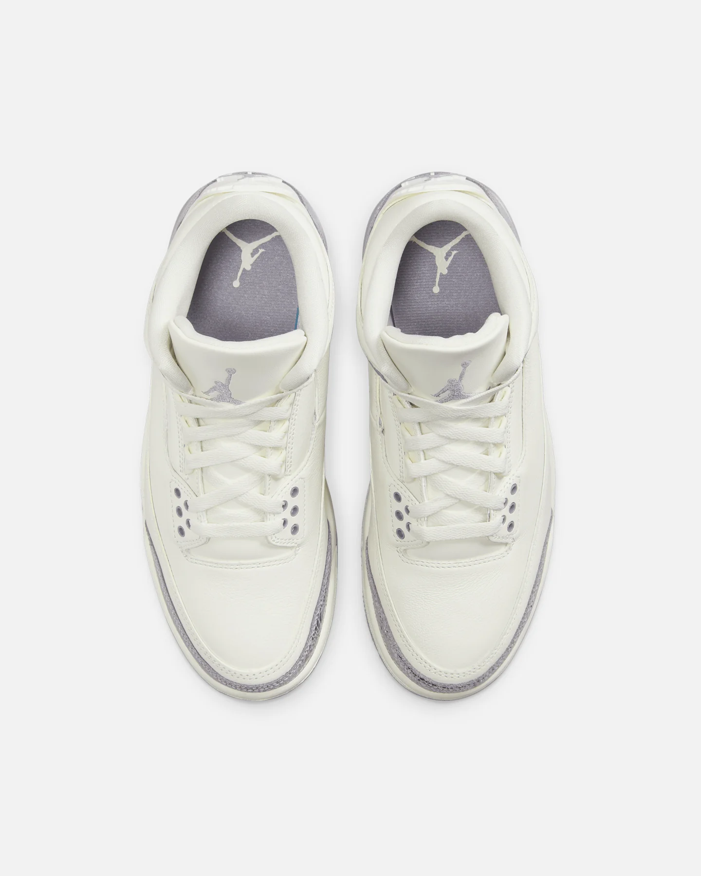 Jordan Women's Air Jordan 3 Retro "Metallic Silver" Sail/Cement Grey - Image 7