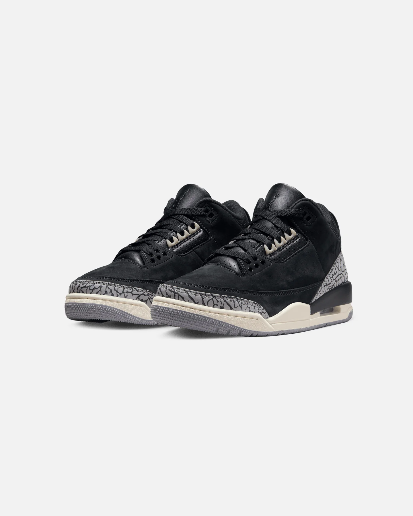 Jordan Women's Air Jordan 3 Retro Off Noir/Black - Image 2