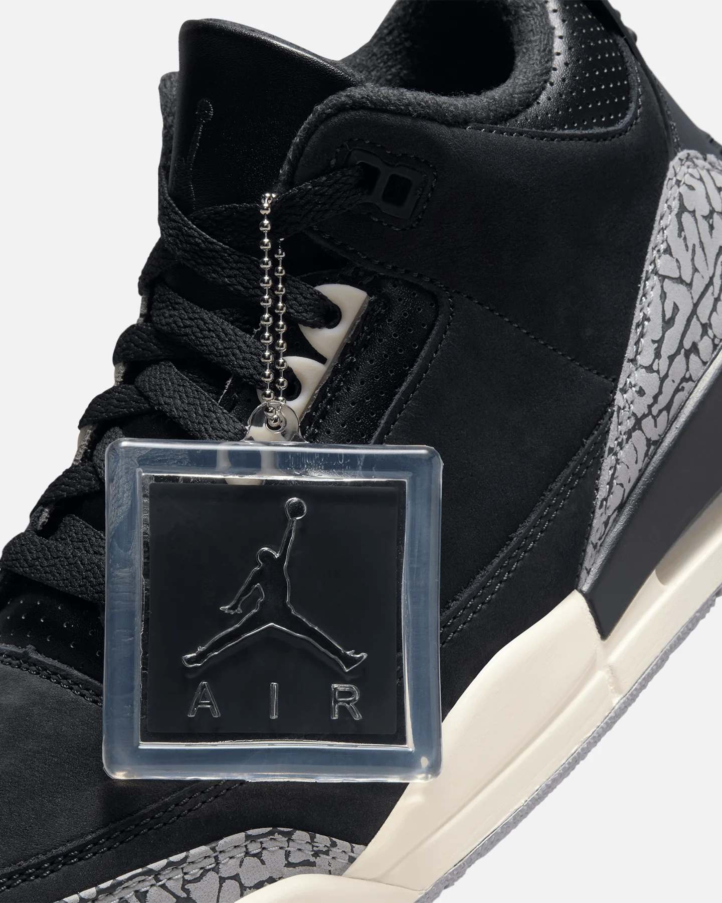 Jordan Women's Air Jordan 3 Retro Off Noir/Black - Image 8