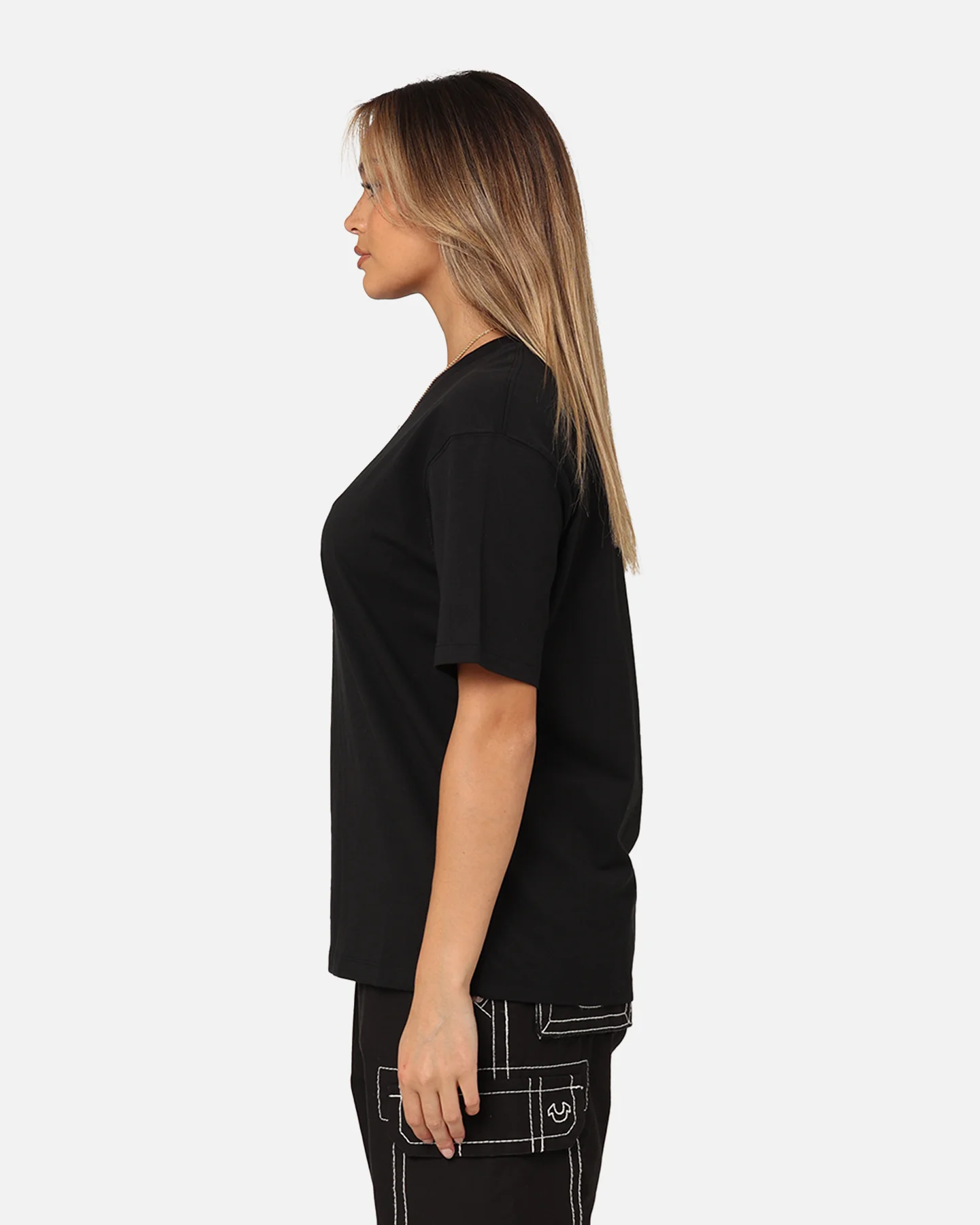 Jordan Women's Graphic T-Shirt Black - Image 6