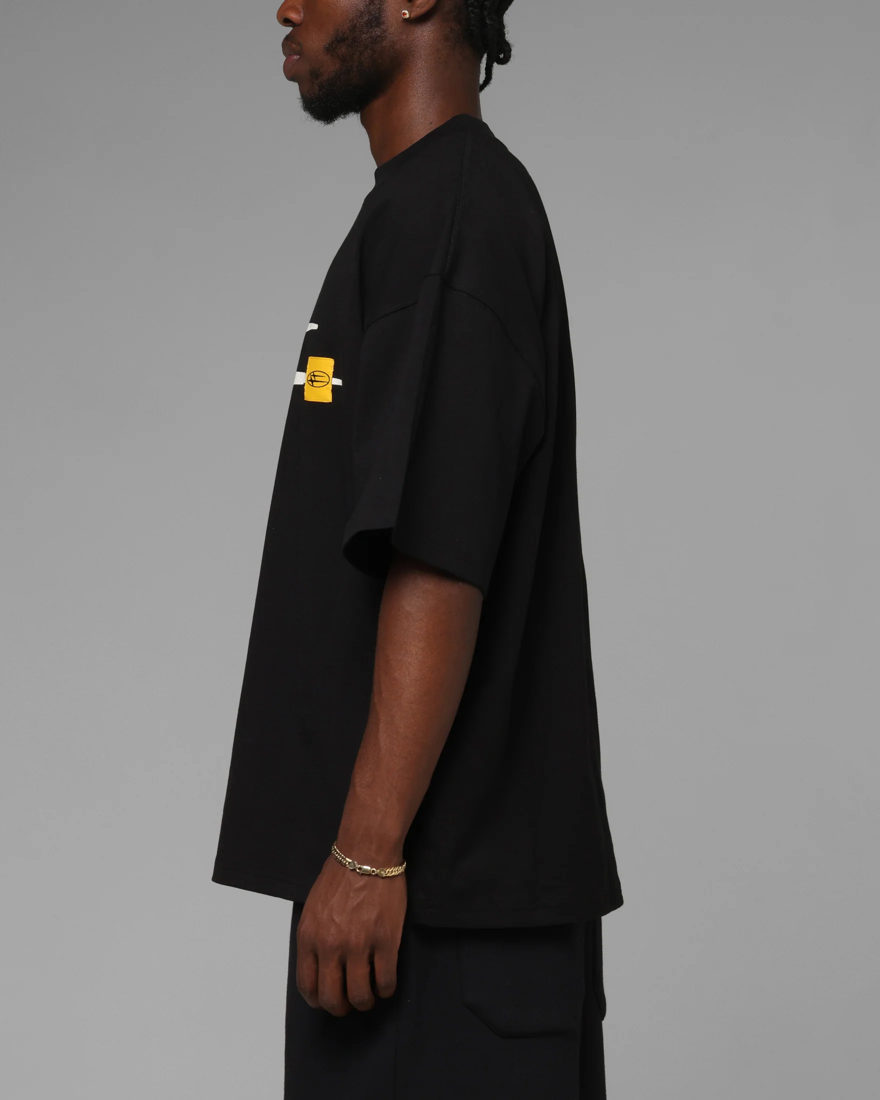 Loiter Hybrid Premium T-Shirt Black - Image 5