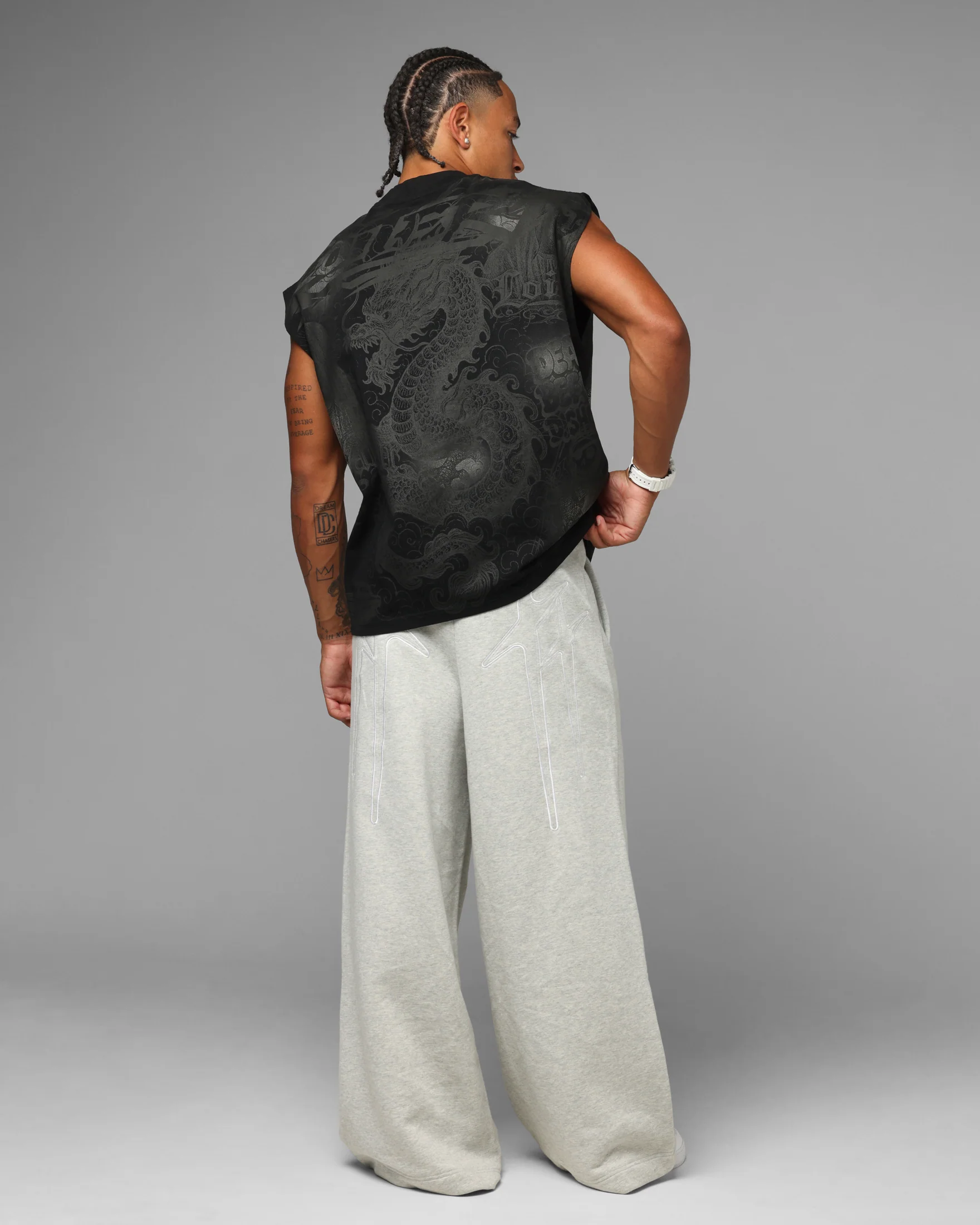 Loiter Sketch Book Muscle T-Shirt Black - Image 4