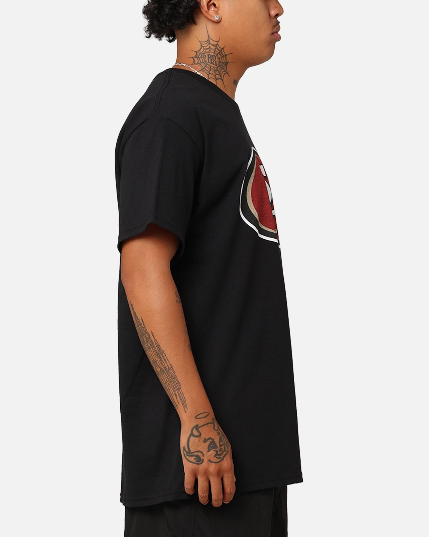 Majestic Athletic San Francisco 49ers Team Crest T-Shirt Black - Image 4